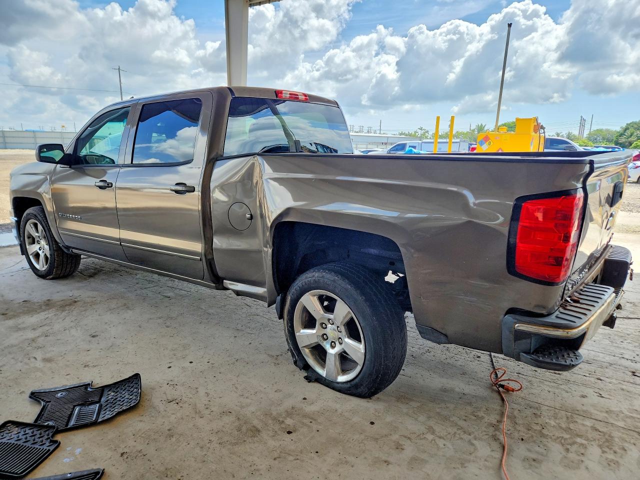 2015 Chevrolet Silverado C1500 Lt Gold vin: 3GCPCREH9FG119291