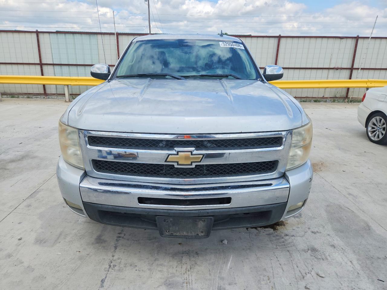 2011 Chevrolet Silverado C1500 Lt Silver vin: 3GCPCSE00BG300744