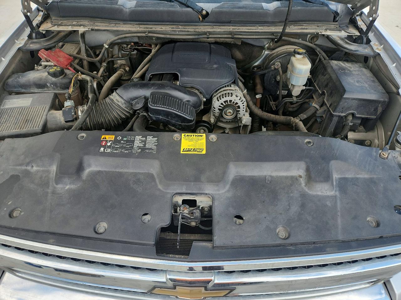 2011 Chevrolet Silverado C1500 Lt Silver vin: 3GCPCSE00BG300744