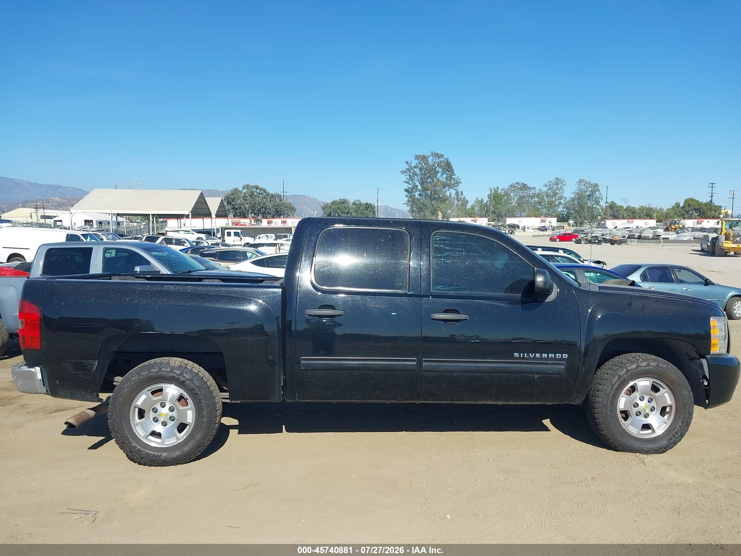 2011 Chevrolet Silverado 1500 Lt Черный vin: 3GCPCSE00BG340614