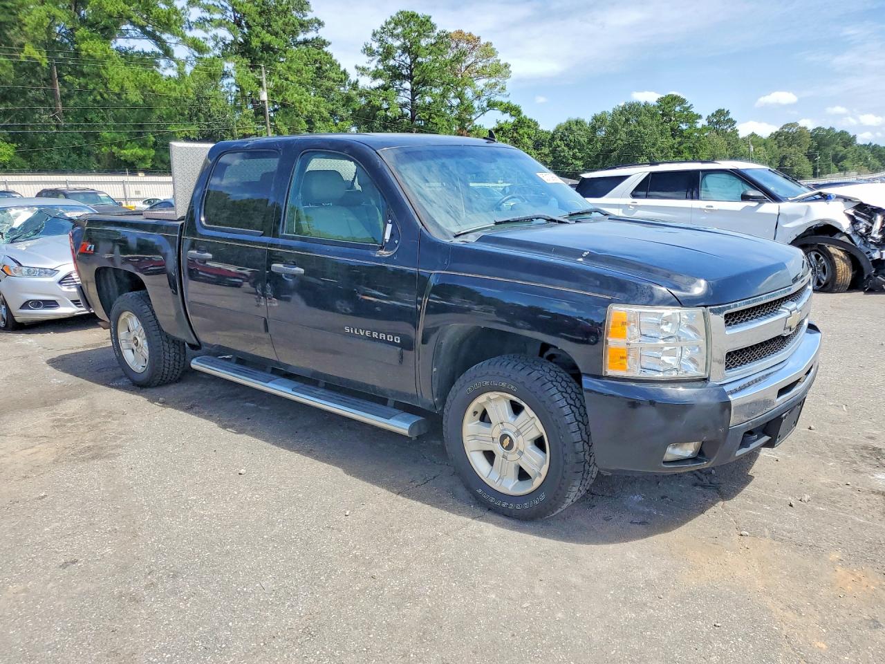 2011 Chevrolet Silverado C1500 Lt Black vin: 3GCPCSE00BG408619
