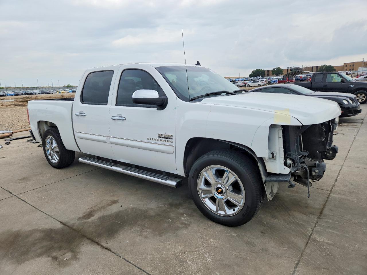 2013 Chevrolet Silverado C1500 Lt White vin: 3GCPCSE00DG151268