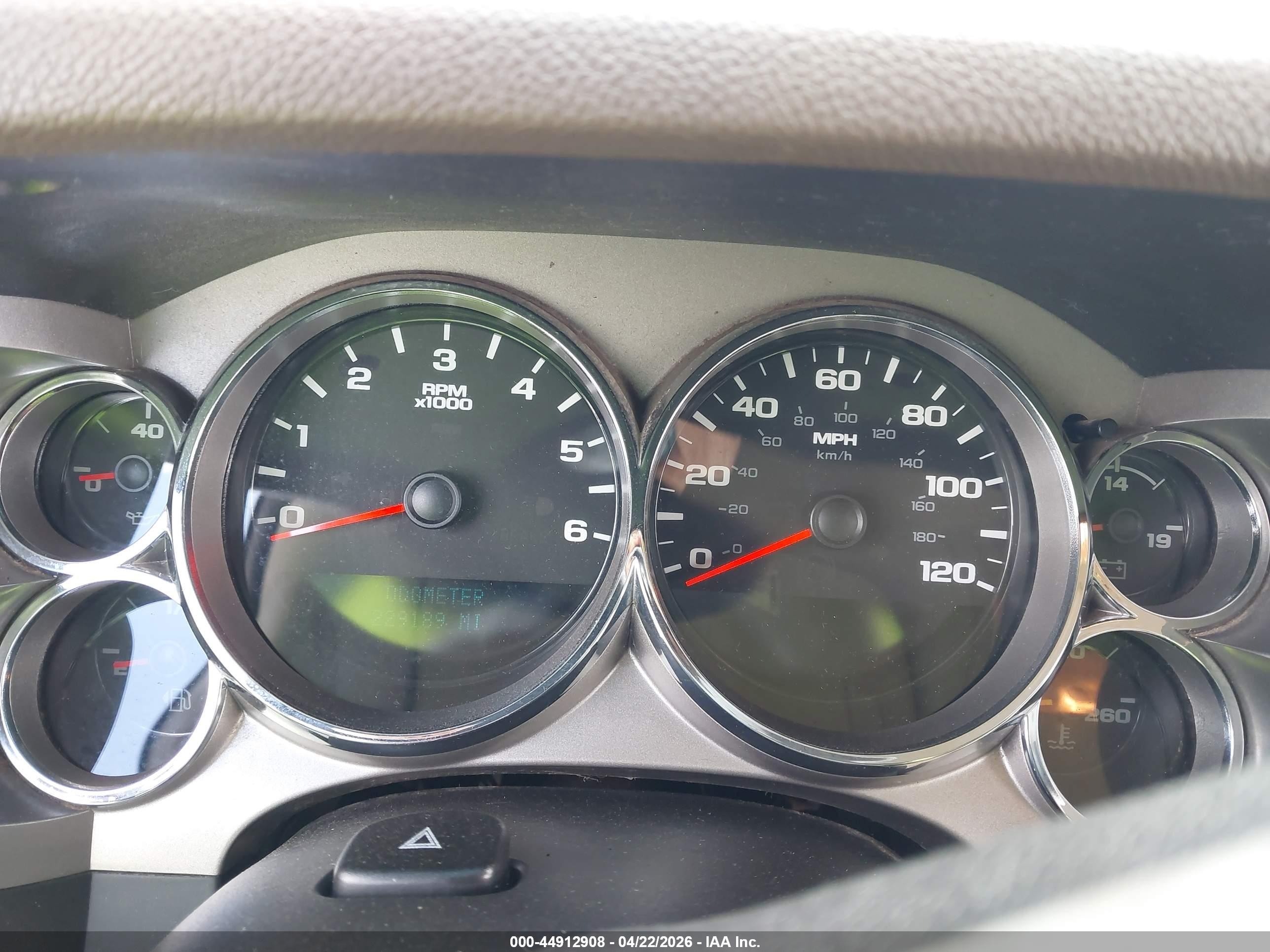 2013 Chevrolet Silverado 1500 Lt White vin: 3GCPCSE00DG243206