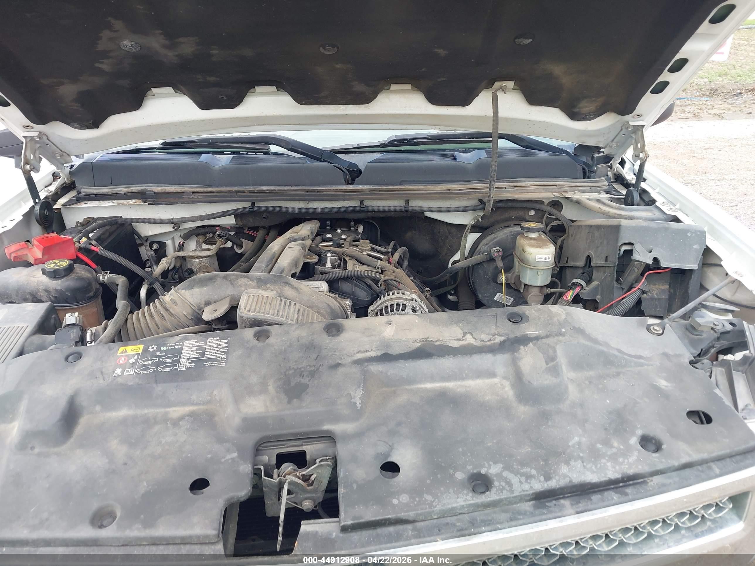 2013 Chevrolet Silverado 1500 Lt White vin: 3GCPCSE00DG243206