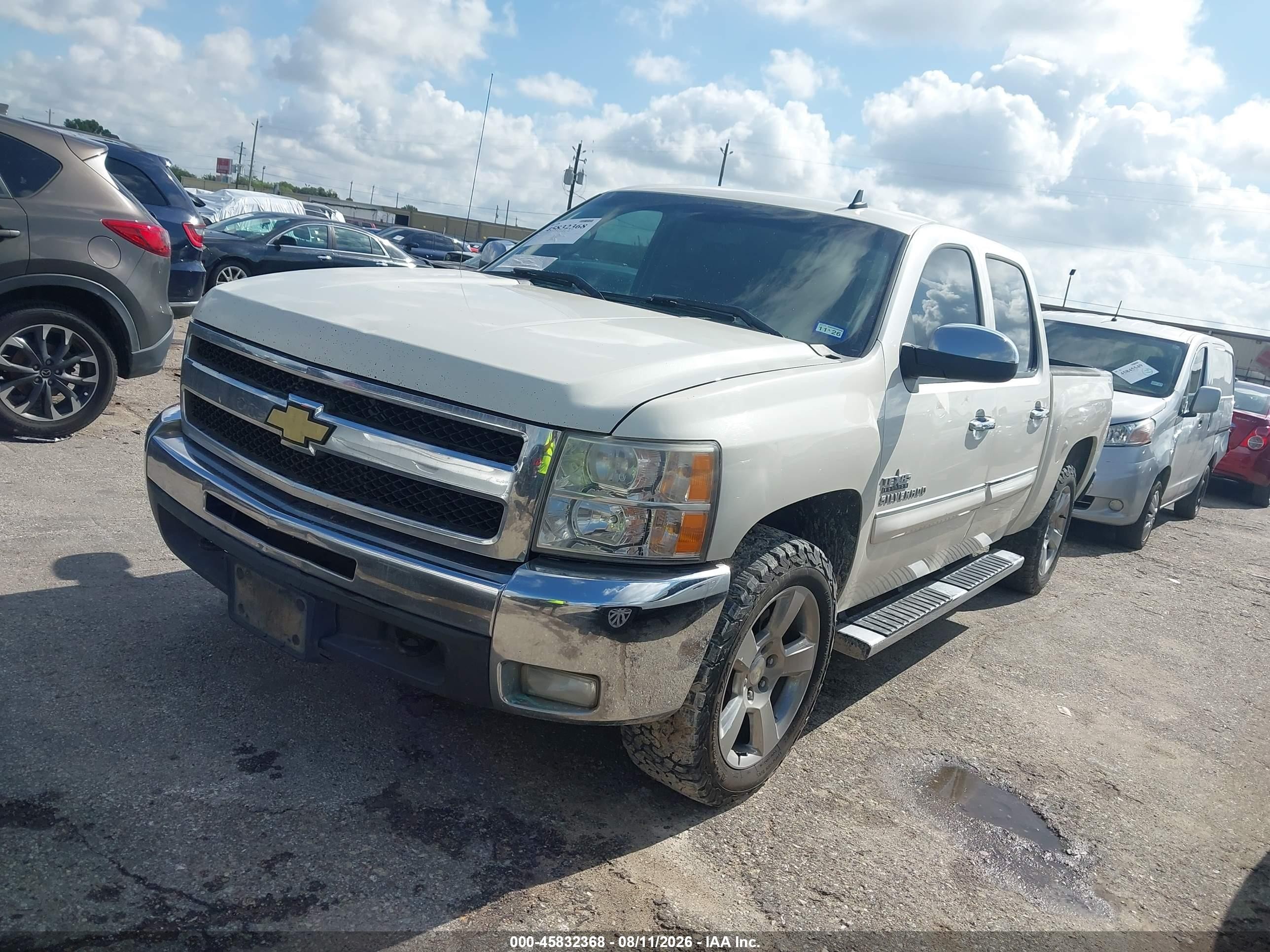2013 Chevrolet Silverado 1500 Lt Белый vin: 3GCPCSE00DG252035