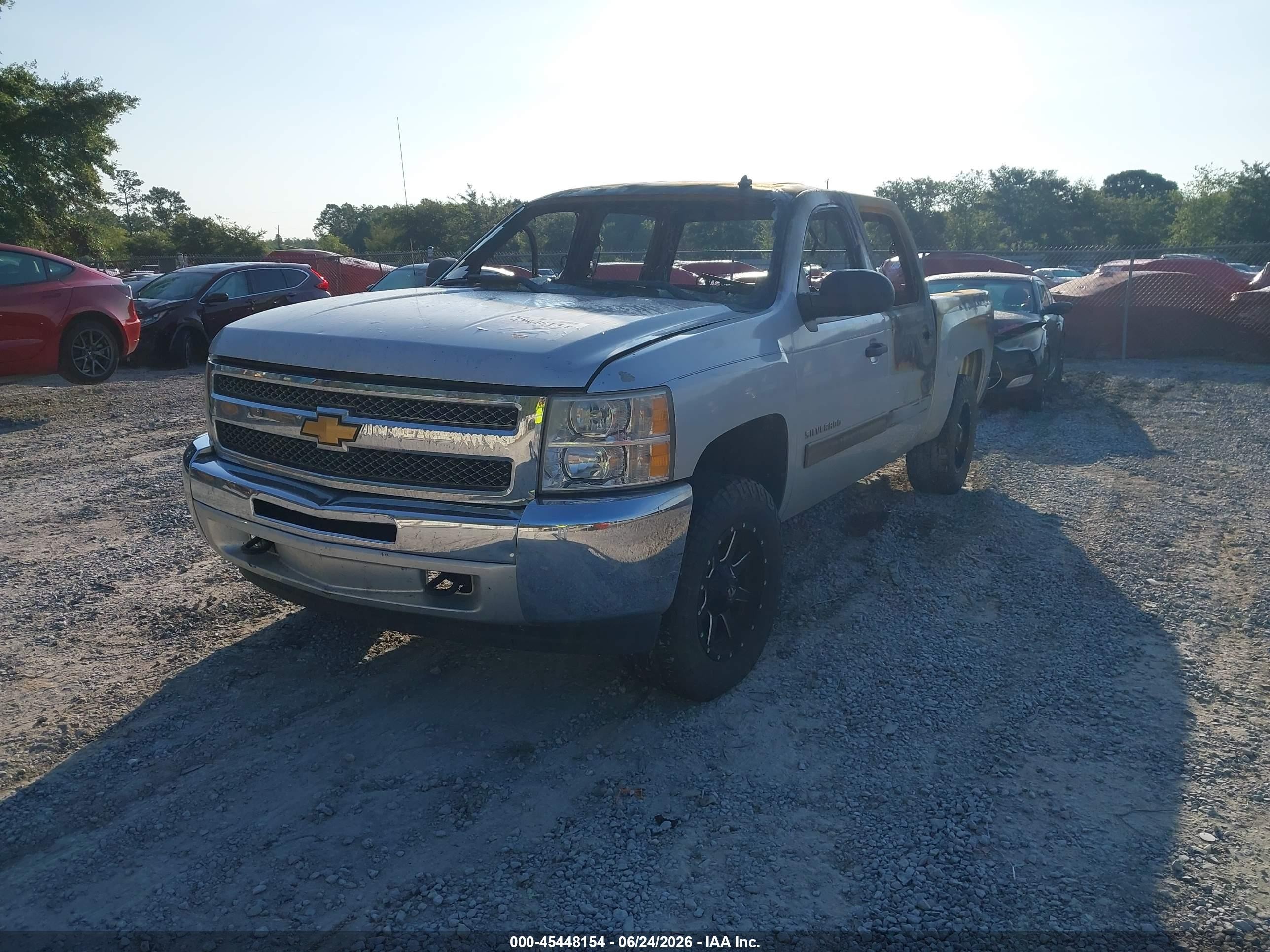 2013 Chevrolet Silverado 1500 Lt Silver vin: 3GCPCSE00DG329311