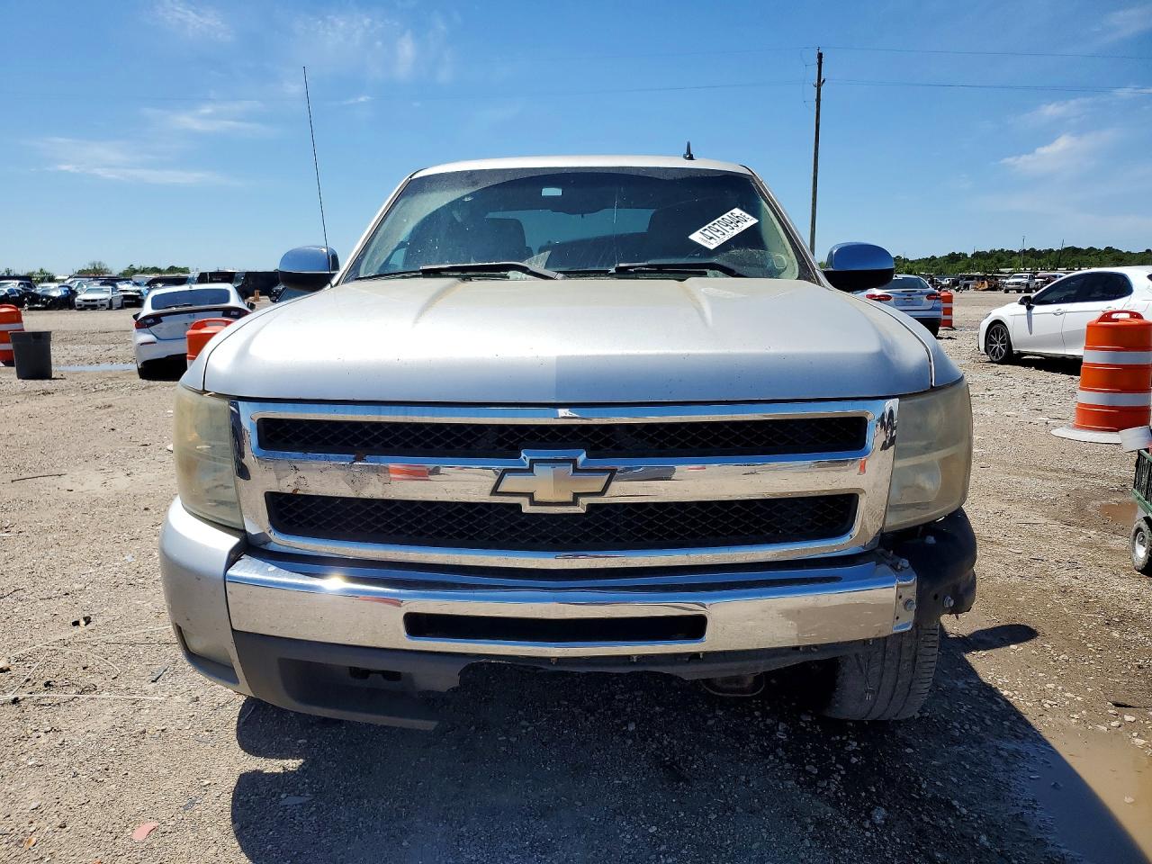 2011 Chevrolet Silverado C1500 Lt Silver vin: 3GCPCSE01BG361536