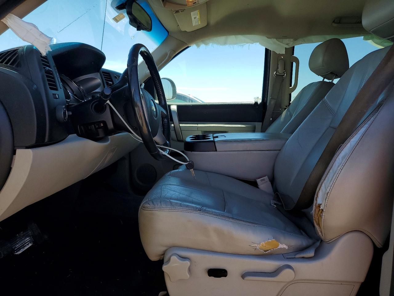 2011 Chevrolet Silverado C1500 Lt Silver vin: 3GCPCSE01BG361536