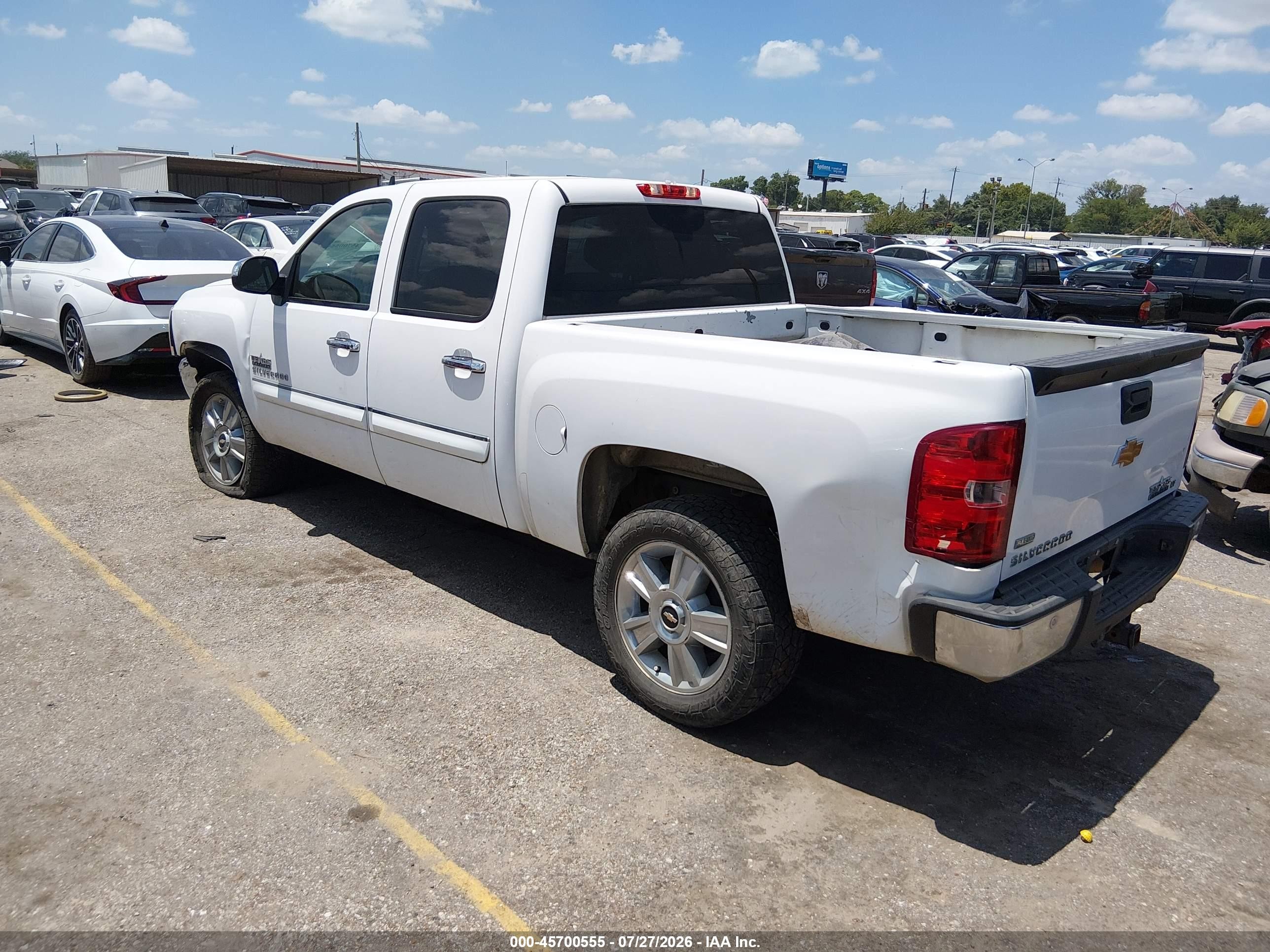 2012 Chevrolet Silverado 1500 Lt White vin: 3GCPCSE01CG154999