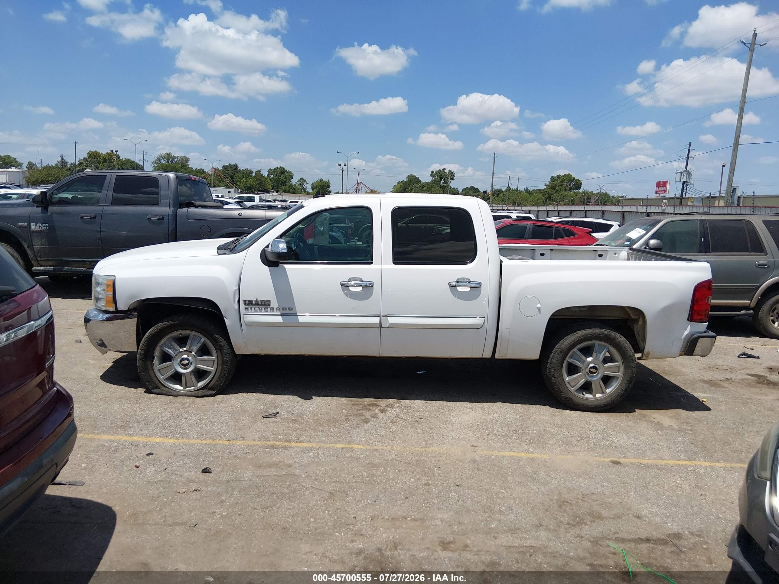 2012 Chevrolet Silverado 1500 Lt White vin: 3GCPCSE01CG154999
