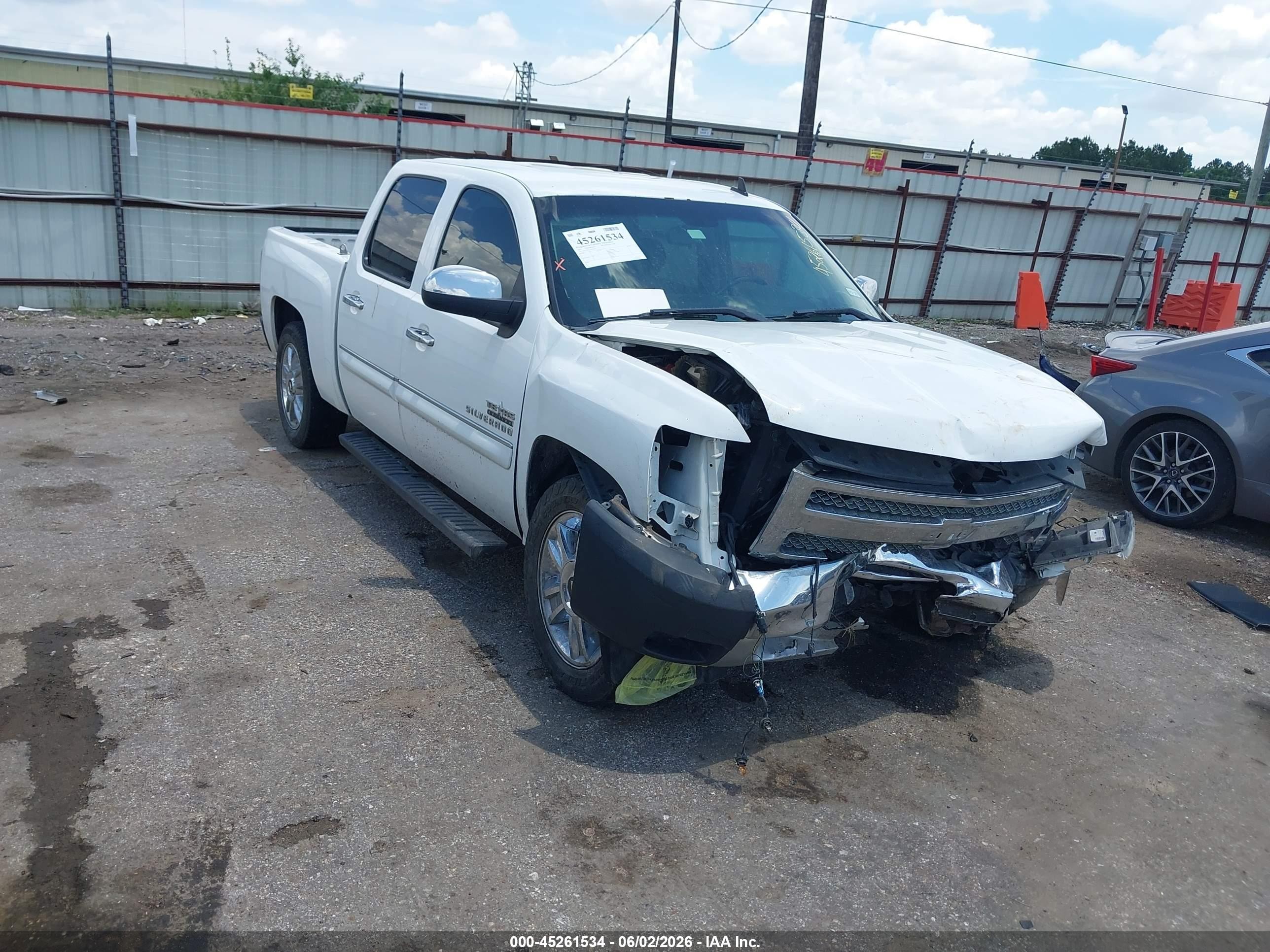 2012 Chevrolet Silverado 1500 Lt White vin: 3GCPCSE01CG251216