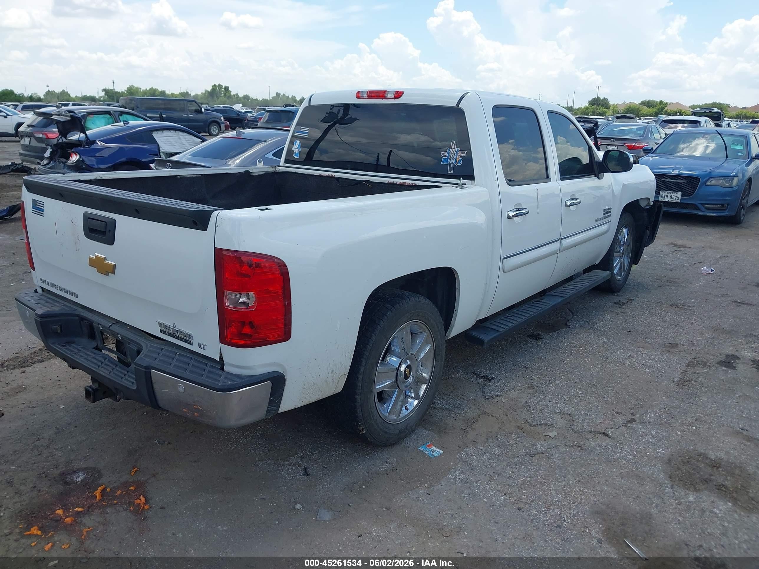 2012 Chevrolet Silverado 1500 Lt White vin: 3GCPCSE01CG251216