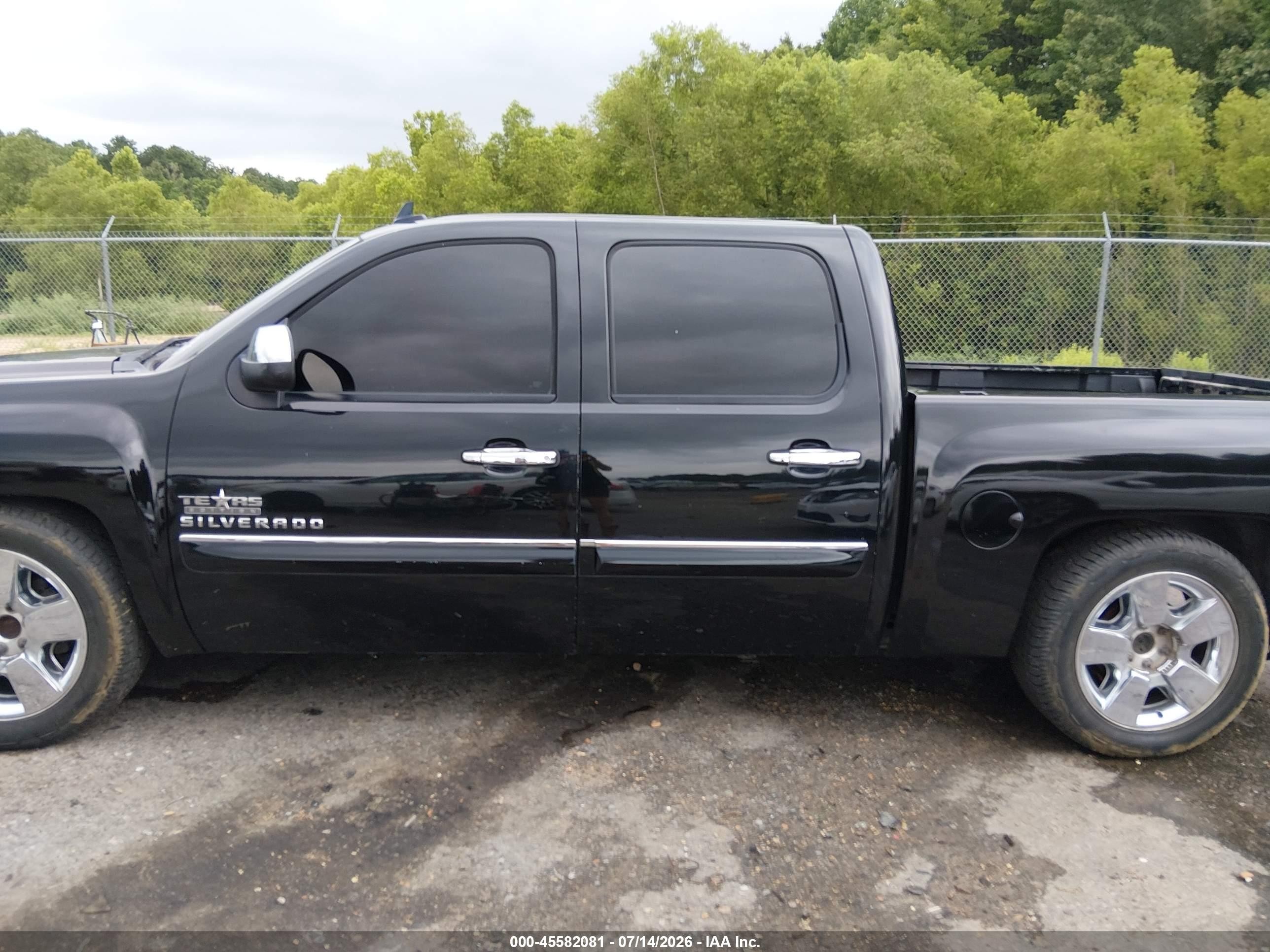 2011 Chevrolet Silverado 1500 Lt Black vin: 3GCPCSE02BG374327