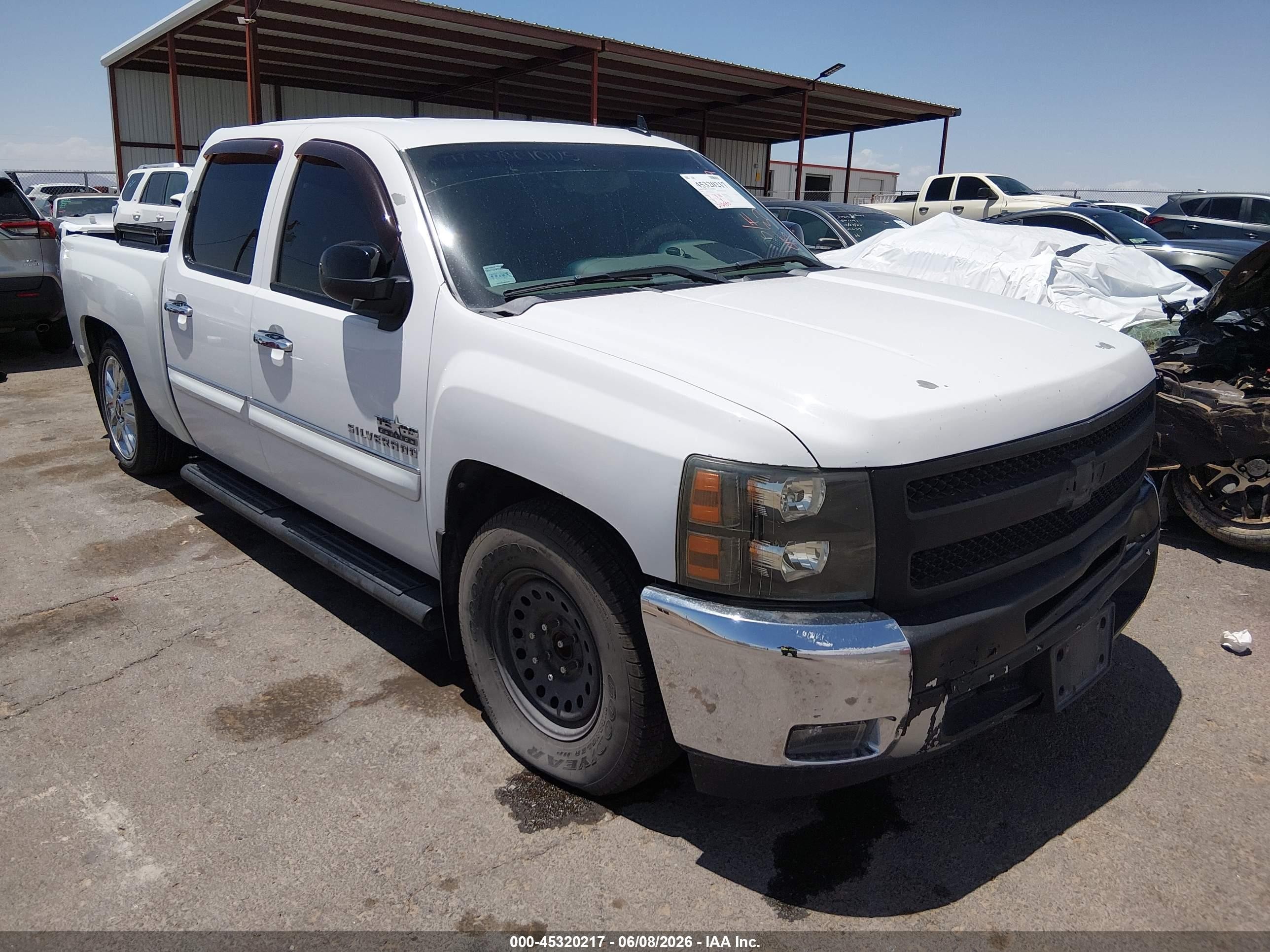 2012 Chevrolet Silverado 1500 Lt White vin: 3GCPCSE02CG207113