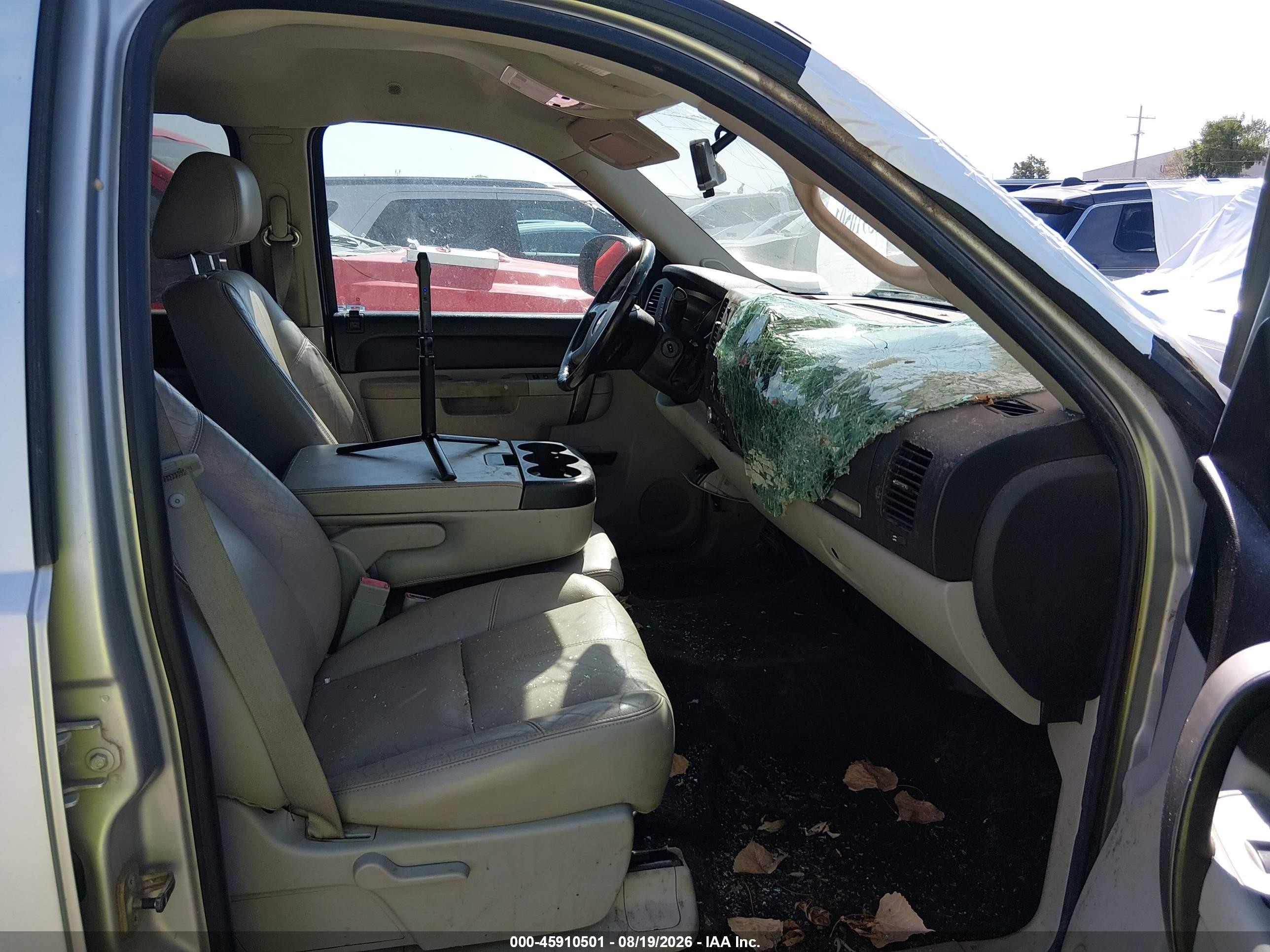 2011 Chevrolet Silverado 1500 Lt Silver vin: 3GCPCSE03BG171477
