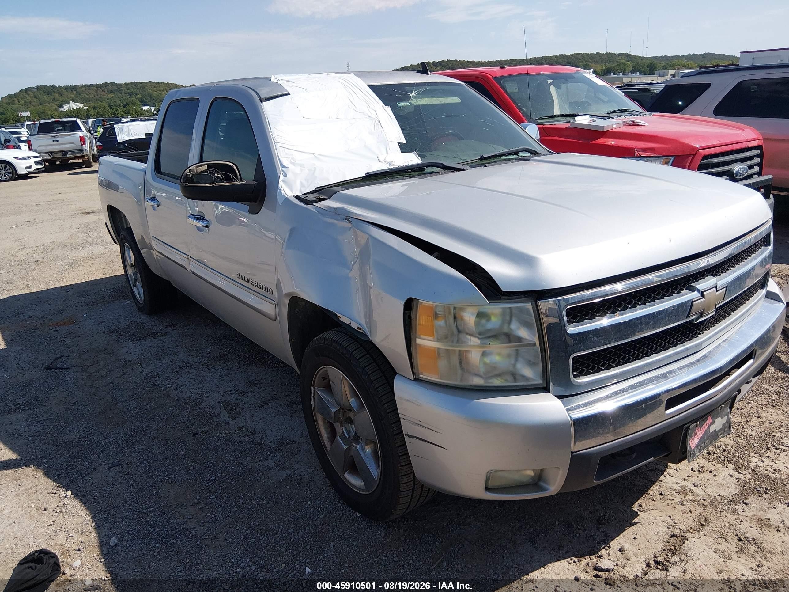 2011 Chevrolet Silverado 1500 Lt Silver vin: 3GCPCSE03BG171477