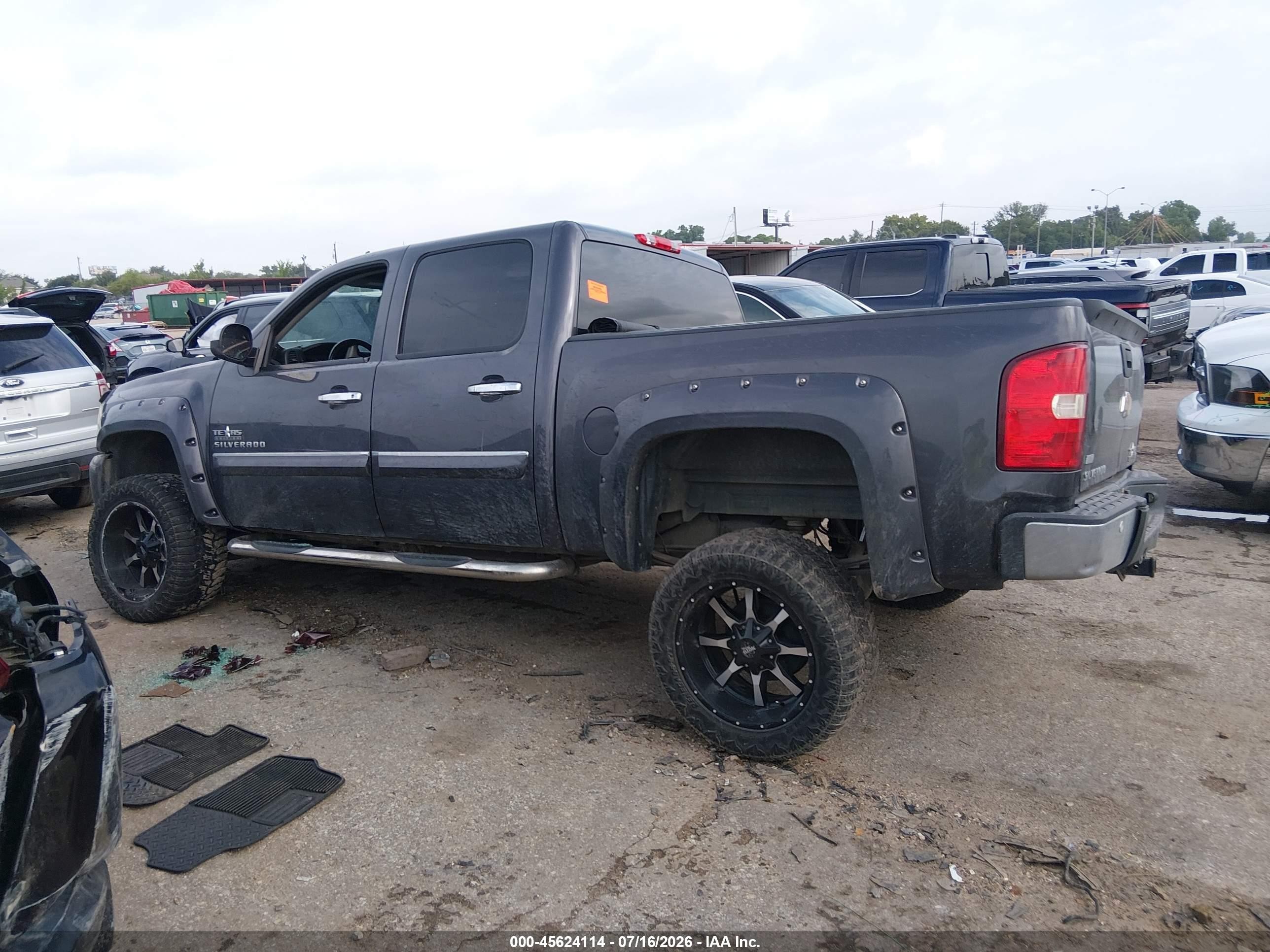 2011 Chevrolet Silverado 1500 Lt Black vin: 3GCPCSE03BG287021
