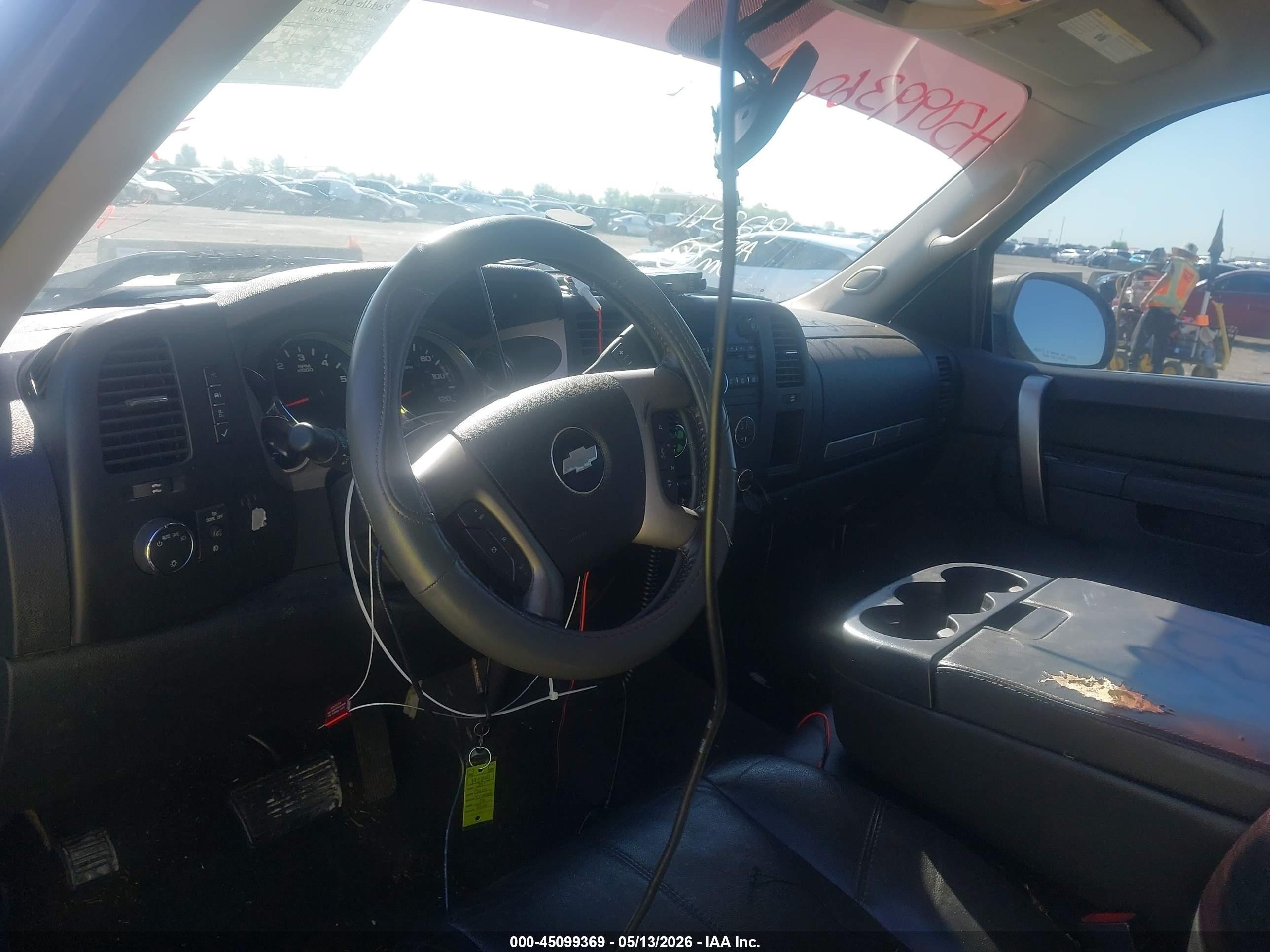 2011 Chevrolet Silverado 1500 Lt Серебряный vin: 3GCPCSE03BG326187