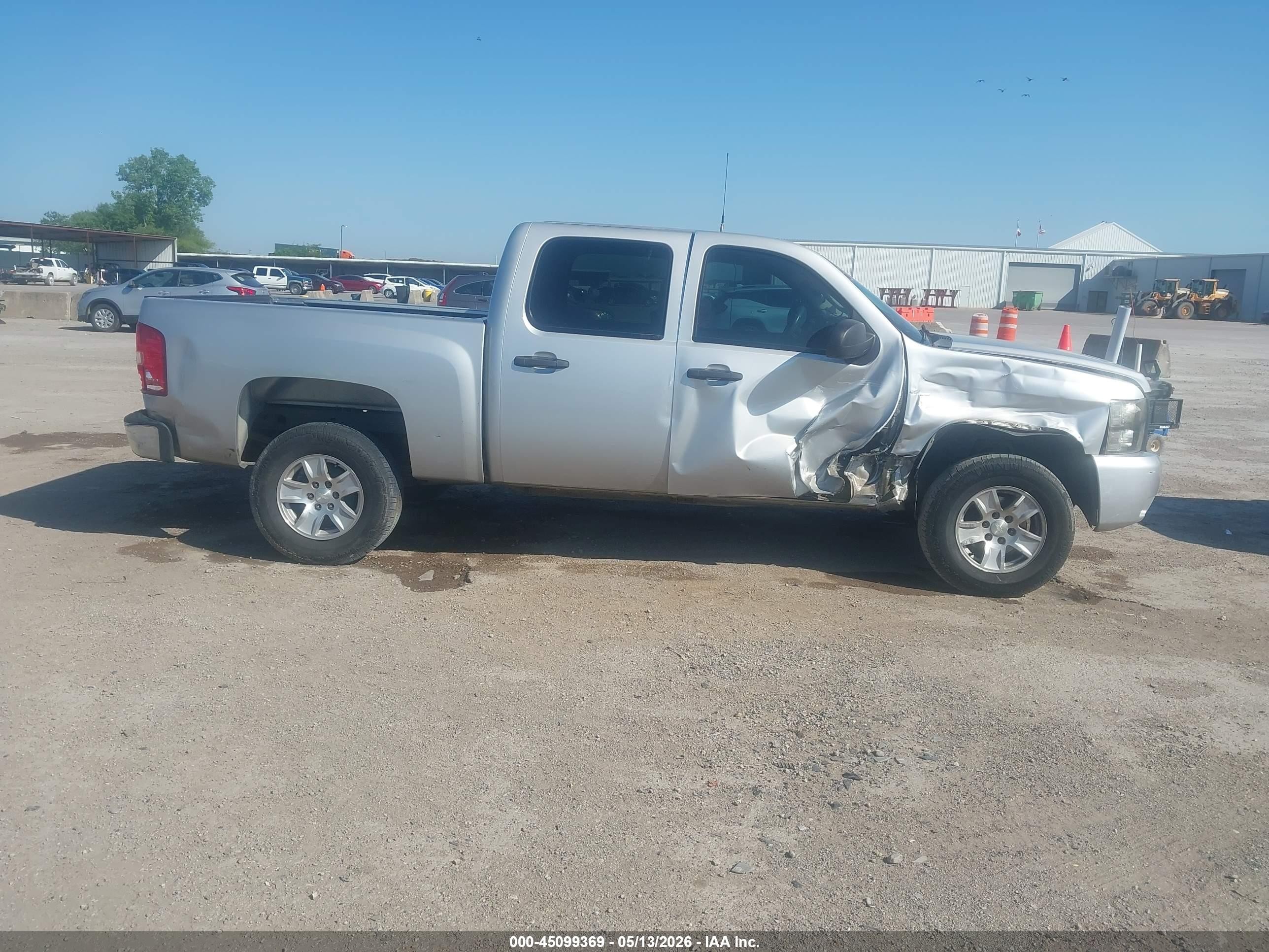 2011 Chevrolet Silverado 1500 Lt Серебряный vin: 3GCPCSE03BG326187