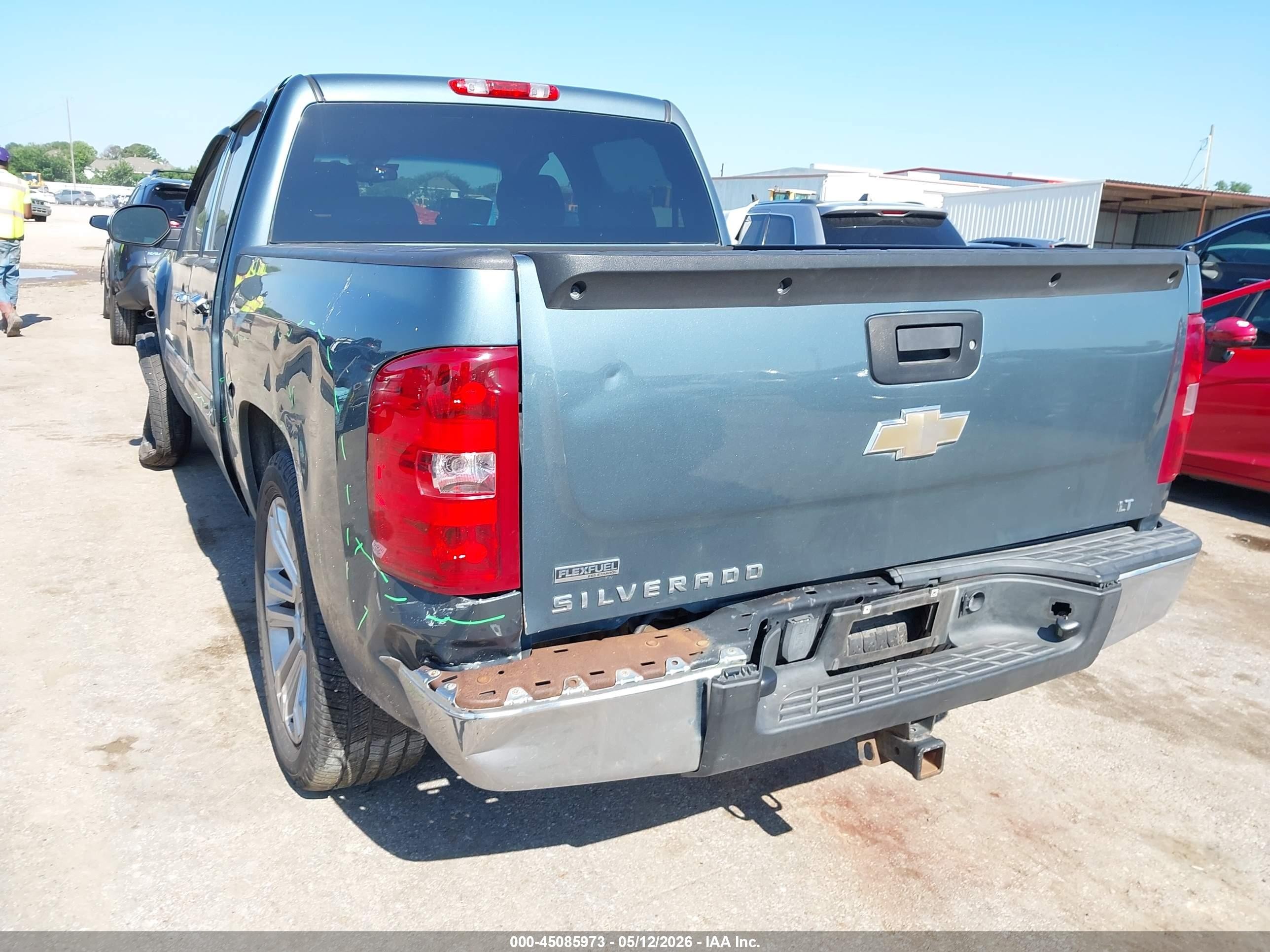 2011 Chevrolet Silverado 1500 Lt Light Blue vin: 3GCPCSE03BG359304