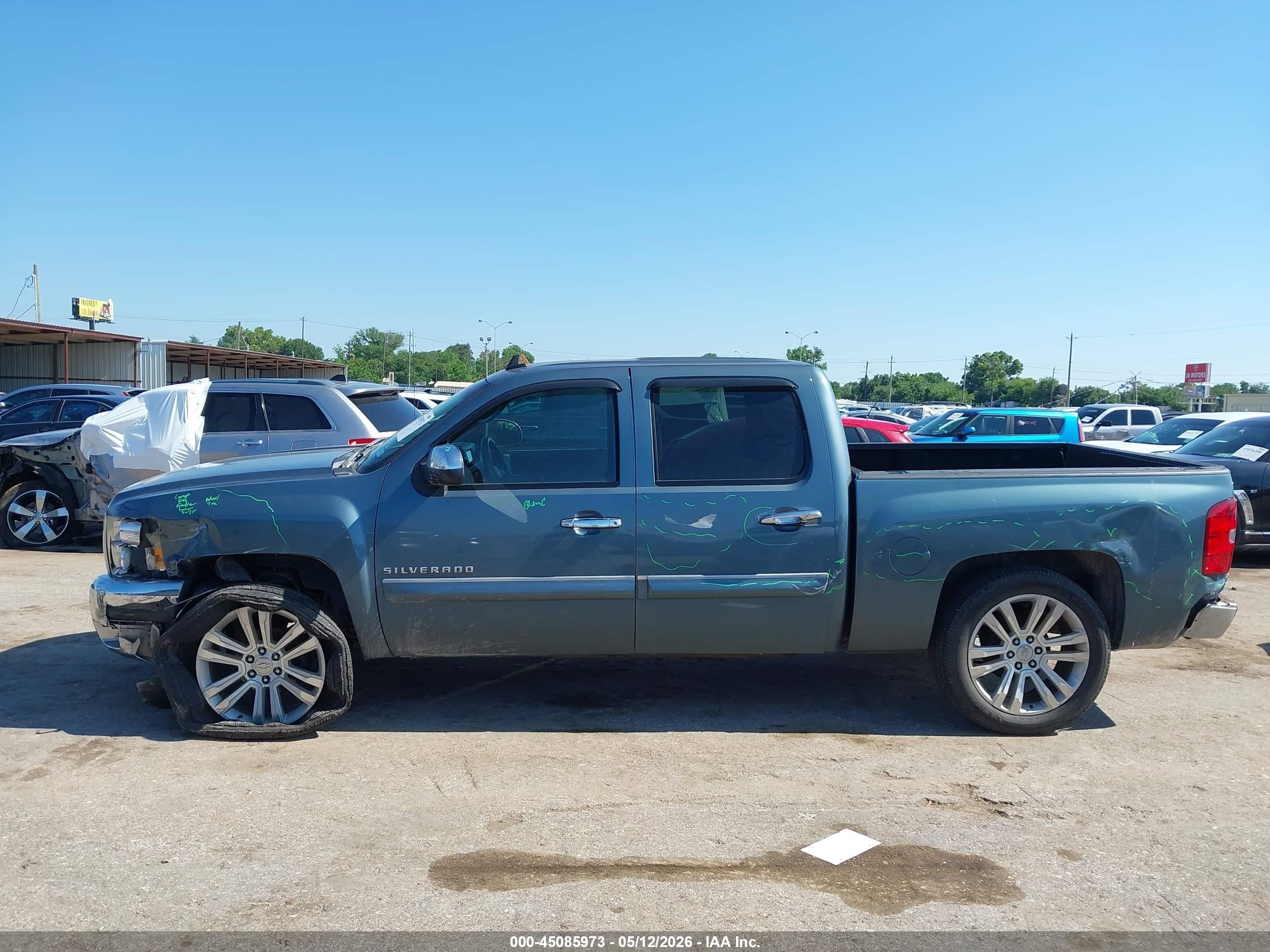 2011 Chevrolet Silverado 1500 Lt Light Blue vin: 3GCPCSE03BG359304