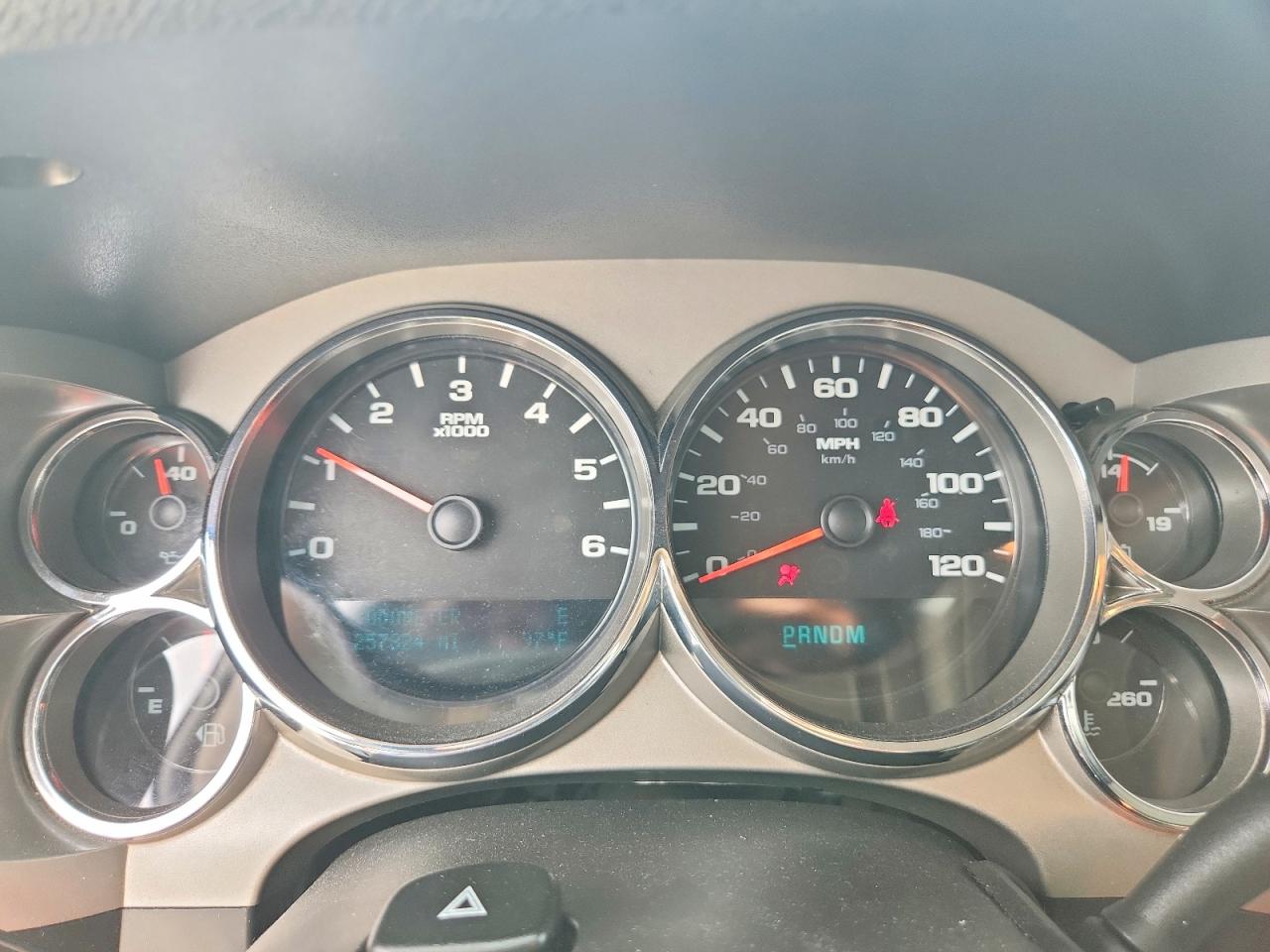 2013 Chevrolet Silverado C1500 Lt Silver vin: 3GCPCSE03DG135047