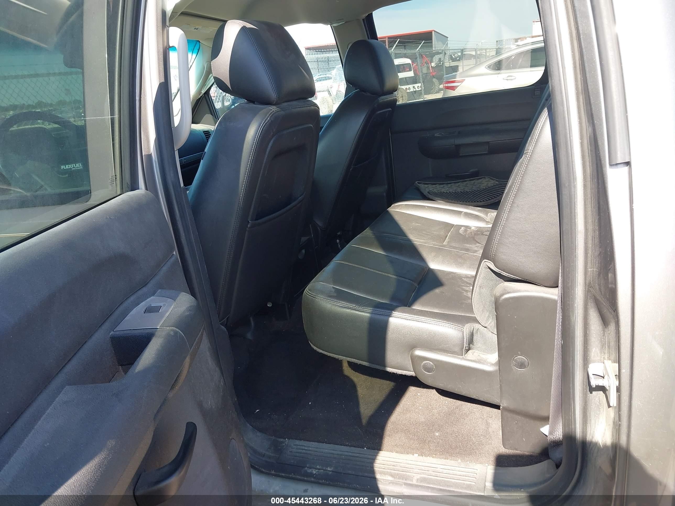 2013 Chevrolet Silverado 1500 Lt Gray vin: 3GCPCSE03DG190081