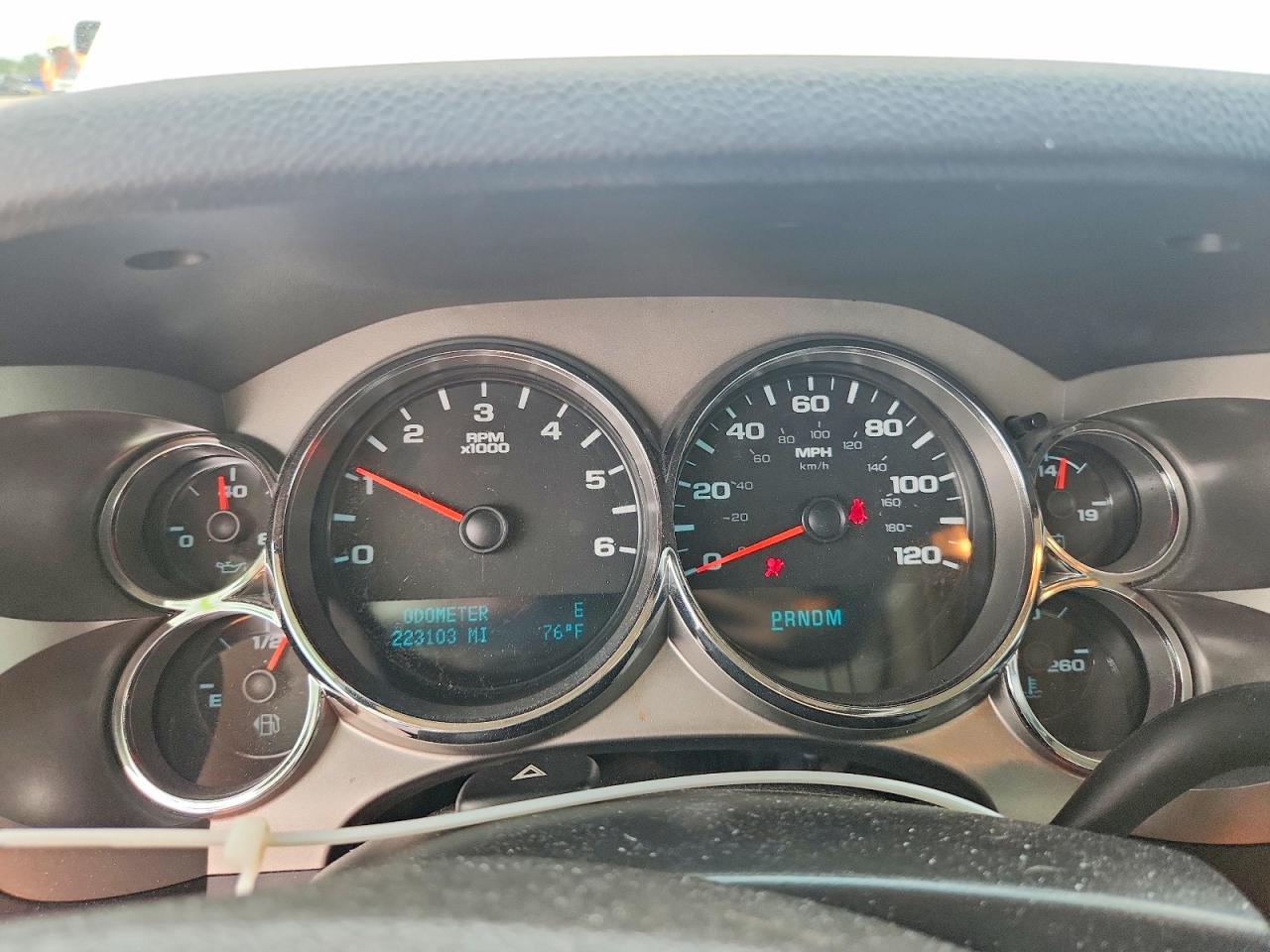 2011 Chevrolet Silverado C1500 Lt White vin: 3GCPCSE04BG166689