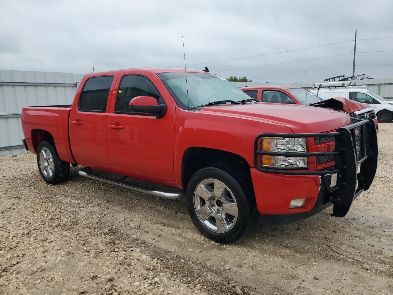 2011 Chevrolet Silverado C1500 Lt Red vin: 3GCPCSE04BG405643 Damage: Front Bumper/Guard, Aftermarket, Acceptable