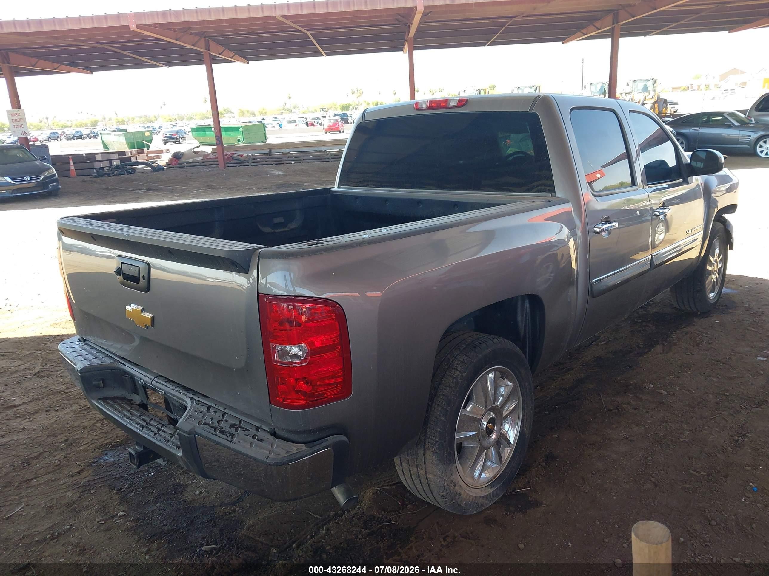 2013 Chevrolet Silverado 1500 Lt Коричневый vin: 3GCPCSE04DG156392