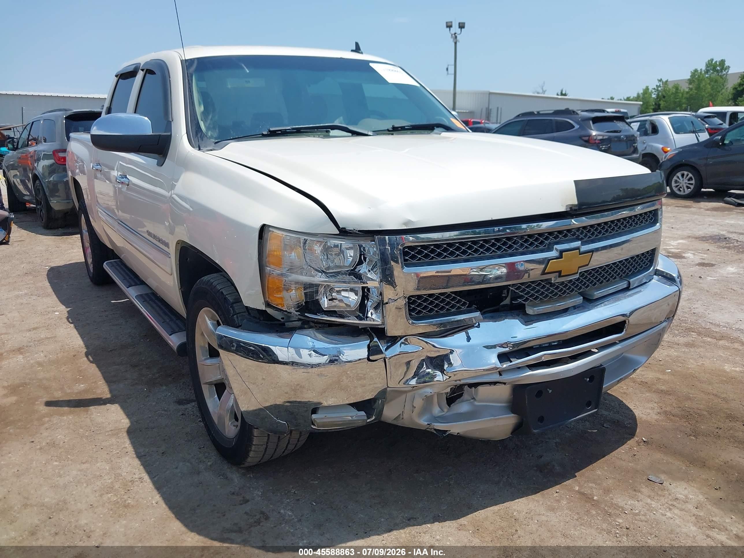 2013 Chevrolet Silverado 1500 Lt White vin: 3GCPCSE04DG184628