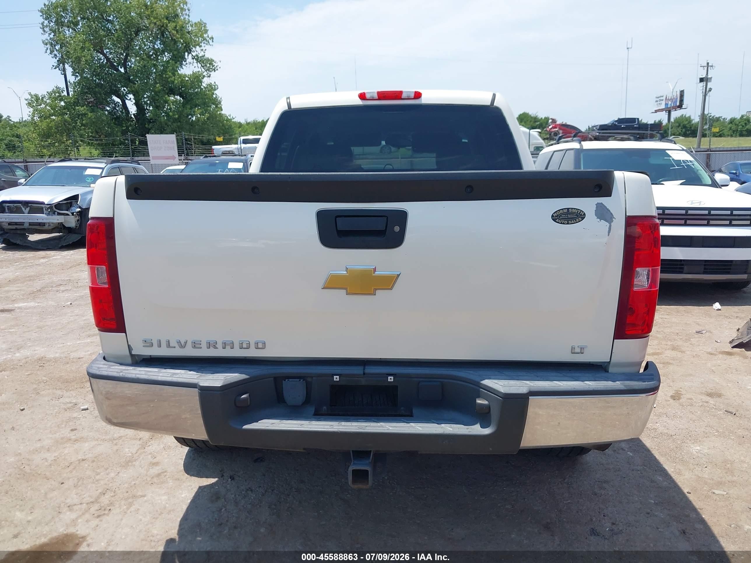 2013 Chevrolet Silverado 1500 Lt White vin: 3GCPCSE04DG184628
