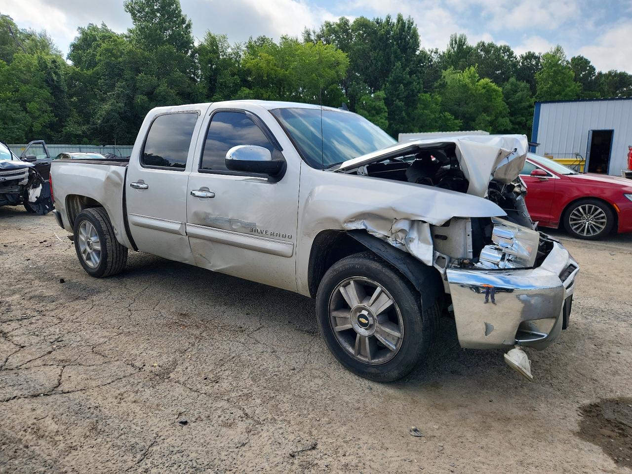 2013 Chevrolet Silverado C1500 Lt Серебряный vin: 3GCPCSE04DG268349