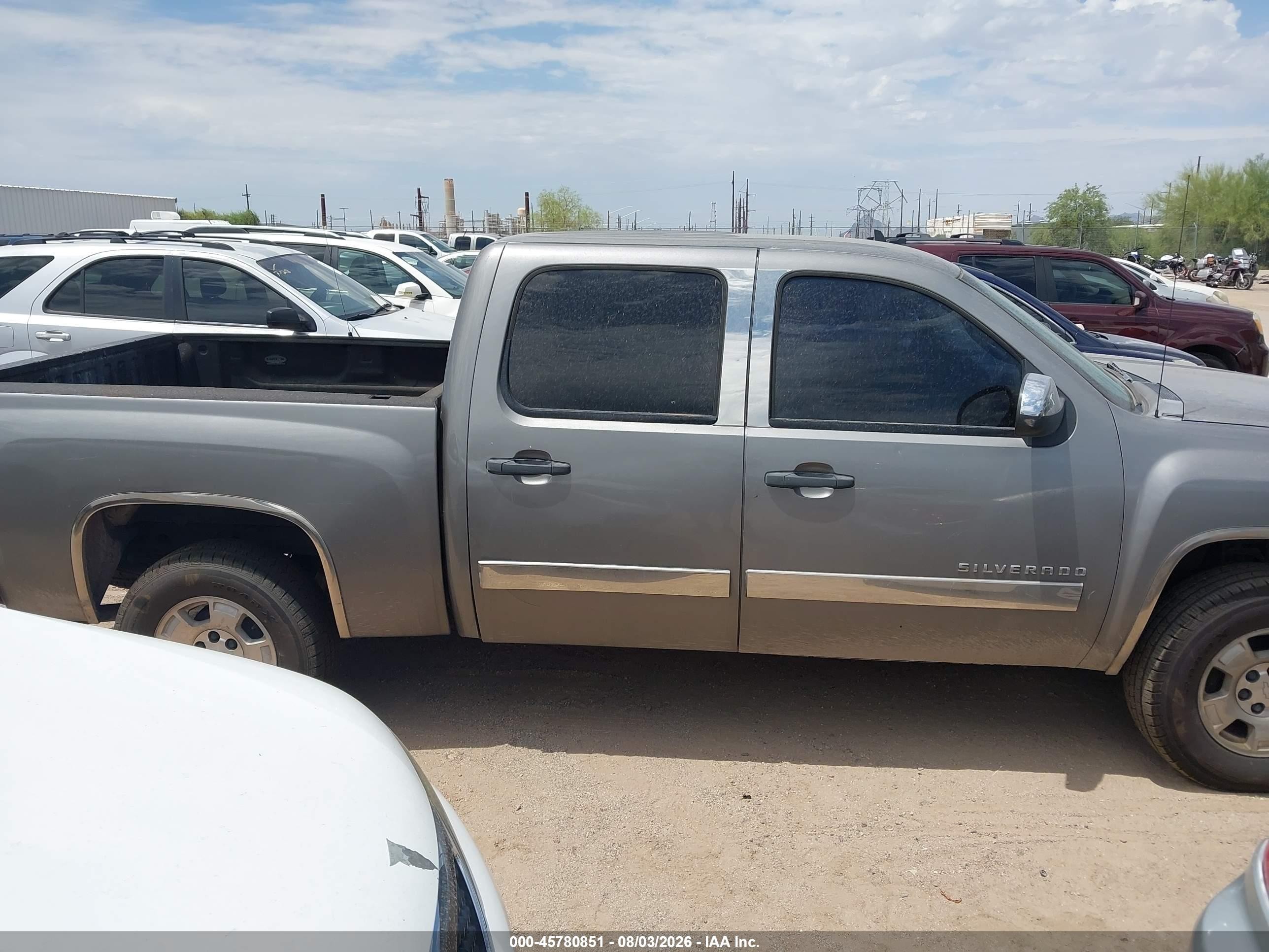 2013 Chevrolet Silverado 1500 Lt Gray vin: 3GCPCSE04DG299813