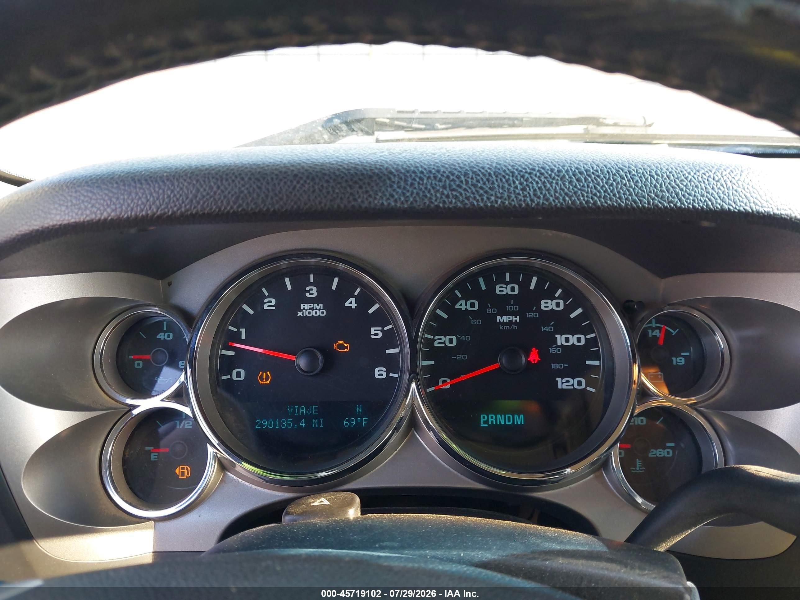 2011 Chevrolet Silverado 1500 Lt Gray vin: 3GCPCSE05BG145561