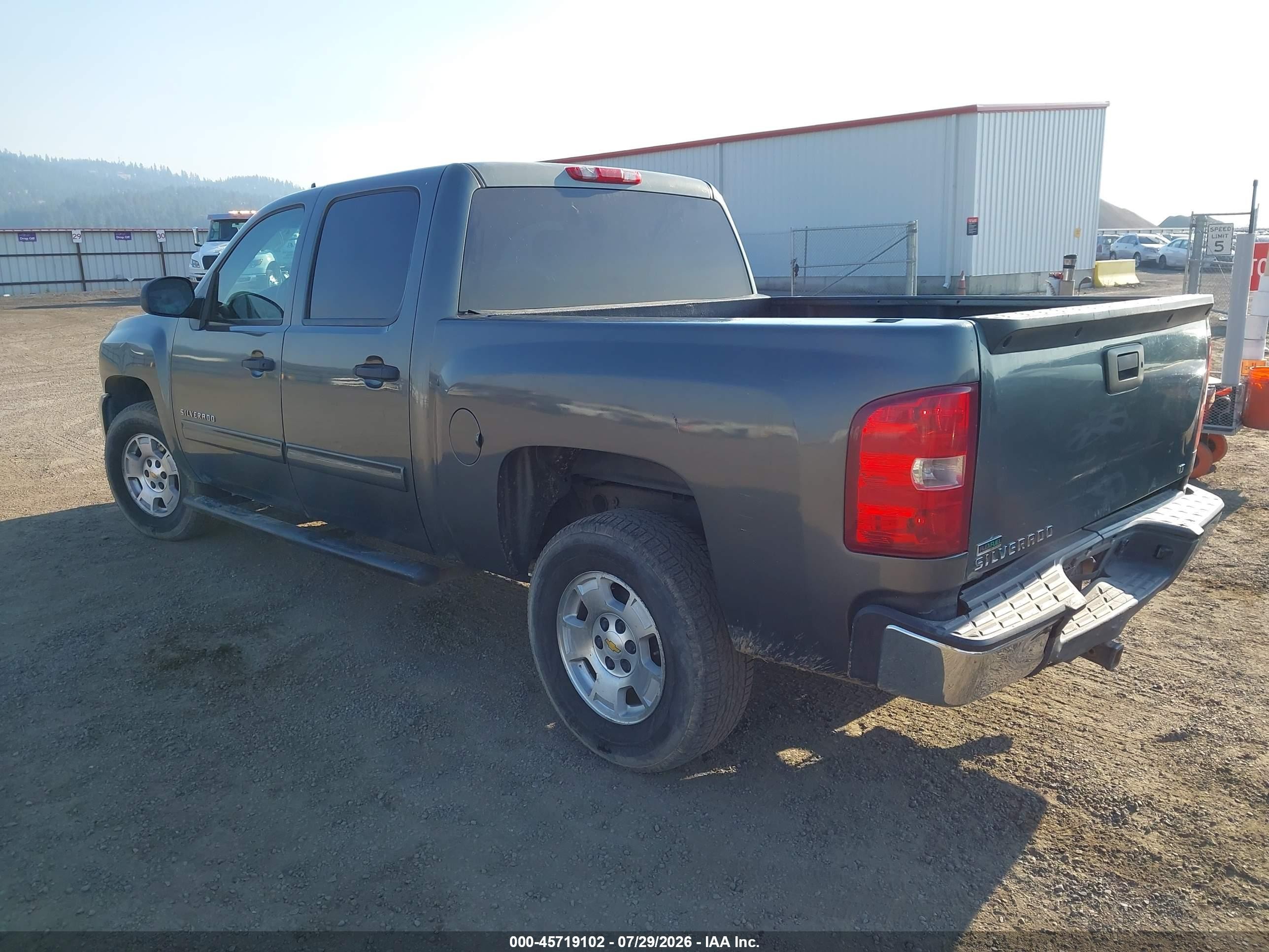 2011 Chevrolet Silverado 1500 Lt Gray vin: 3GCPCSE05BG145561