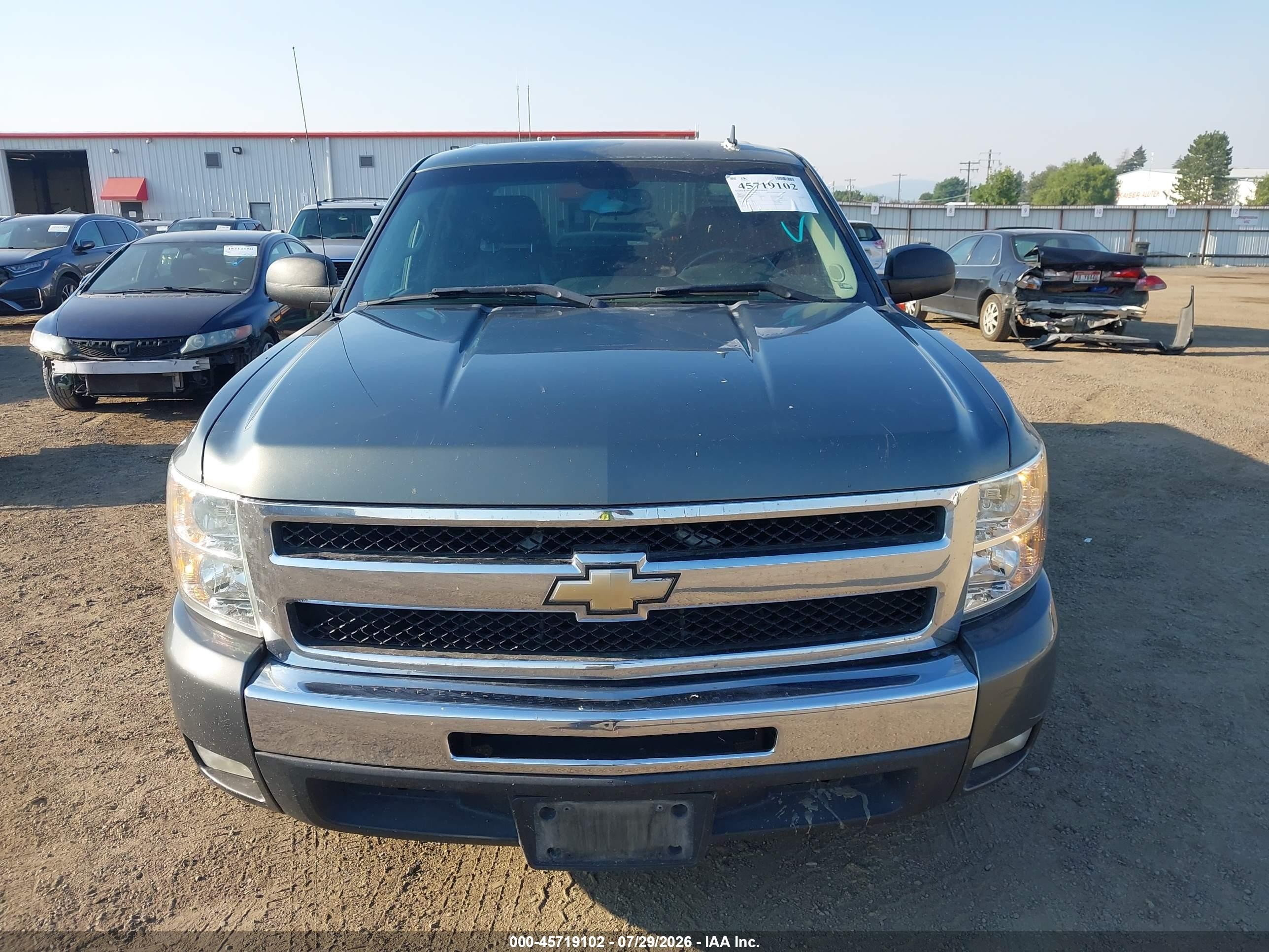 2011 Chevrolet Silverado 1500 Lt Gray vin: 3GCPCSE05BG145561