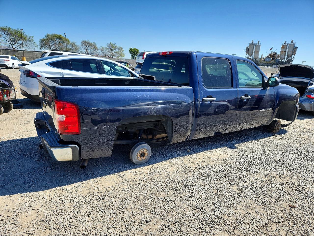 2011 Chevrolet Silverado C1500 Lt Blue vin: 3GCPCSE05BG259799