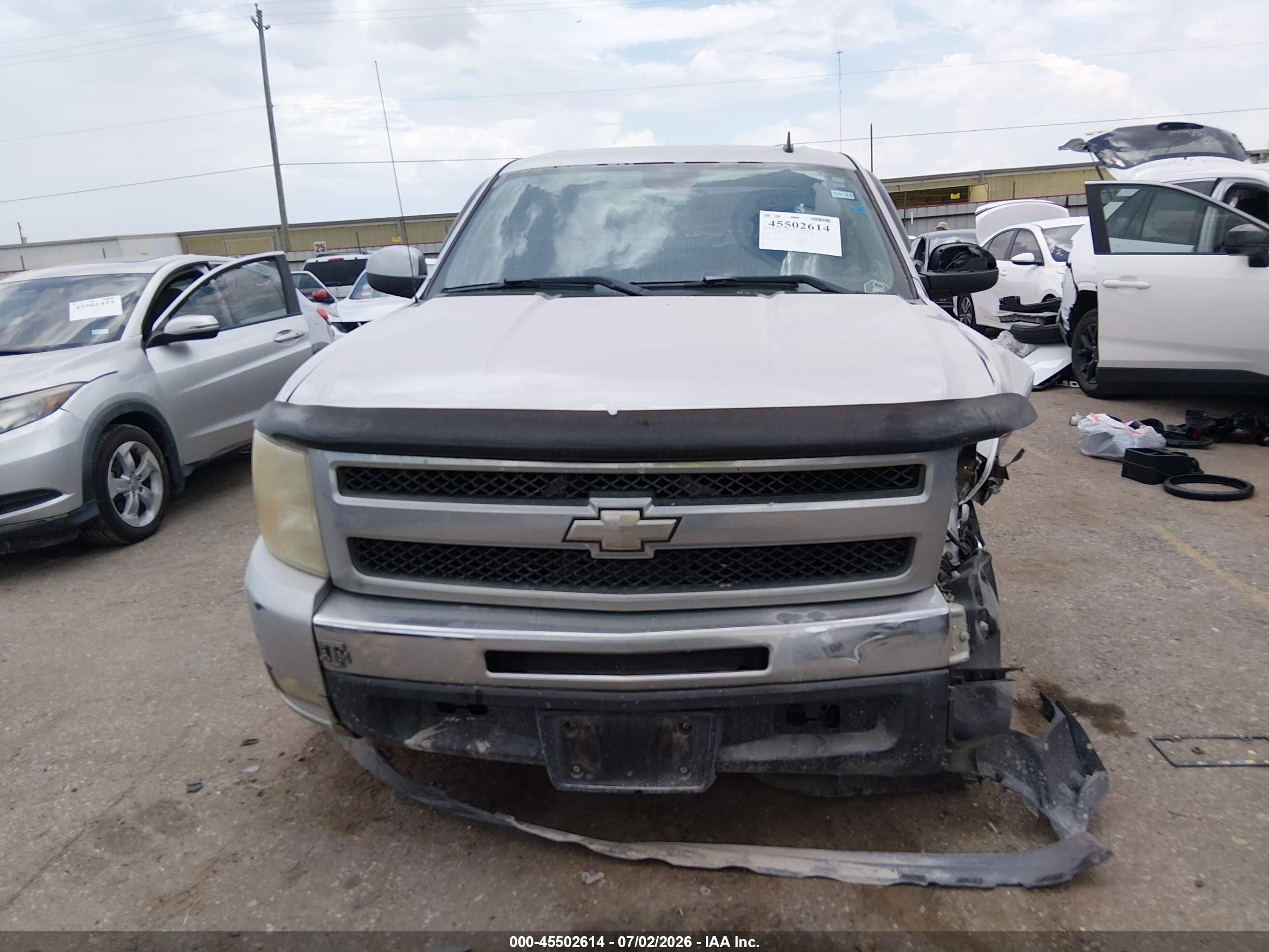2011 Chevrolet Silverado 1500 Lt Серебряный vin: 3GCPCSE05BG353374