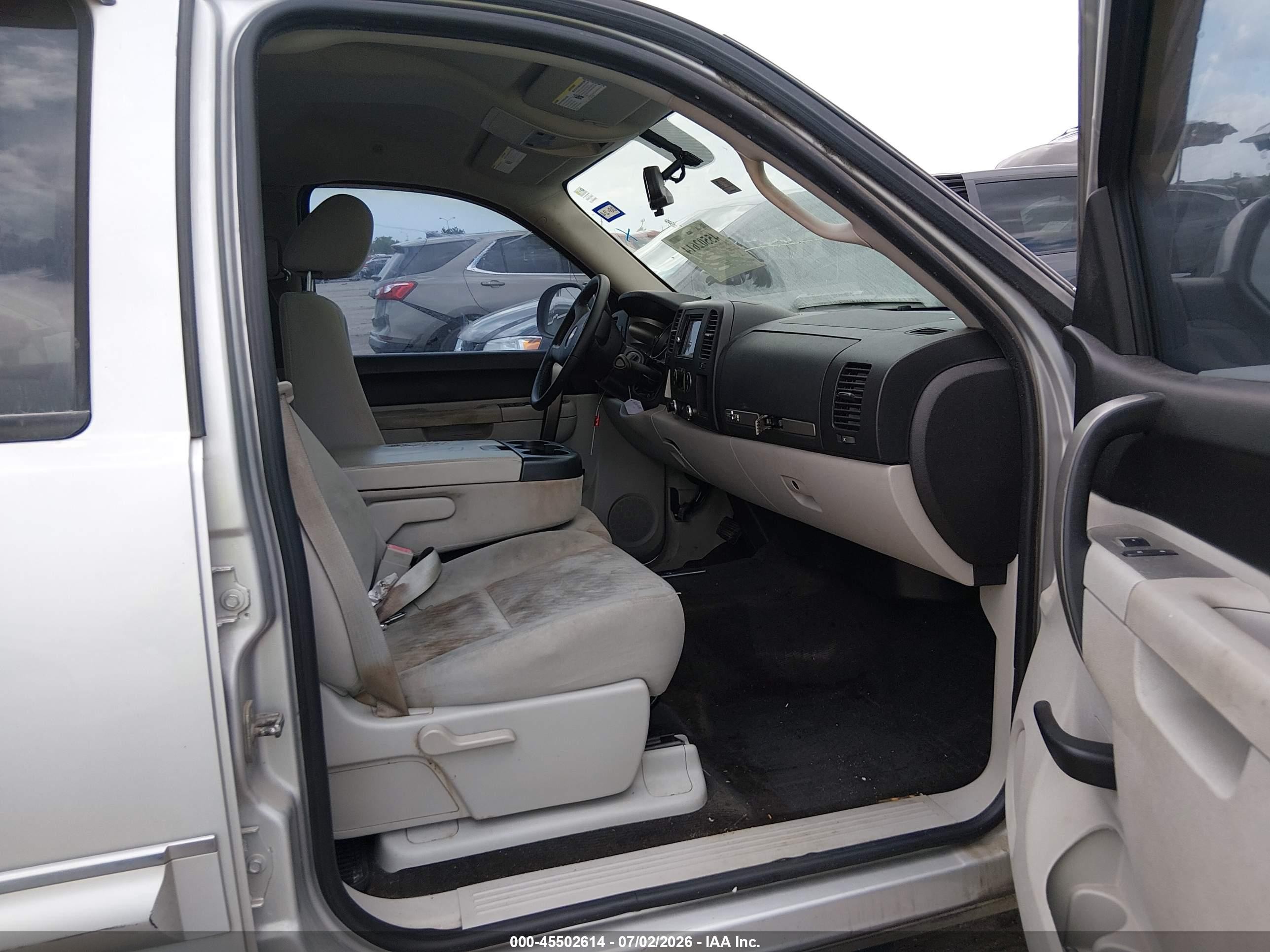 2011 Chevrolet Silverado 1500 Lt Серебряный vin: 3GCPCSE05BG353374