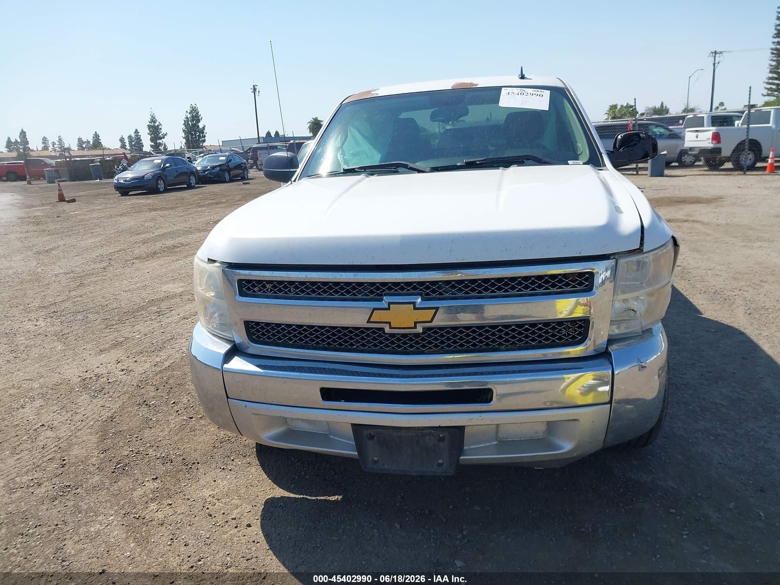 2012 Chevrolet Silverado 1500 Lt White vin: 3GCPCSE05CG167755