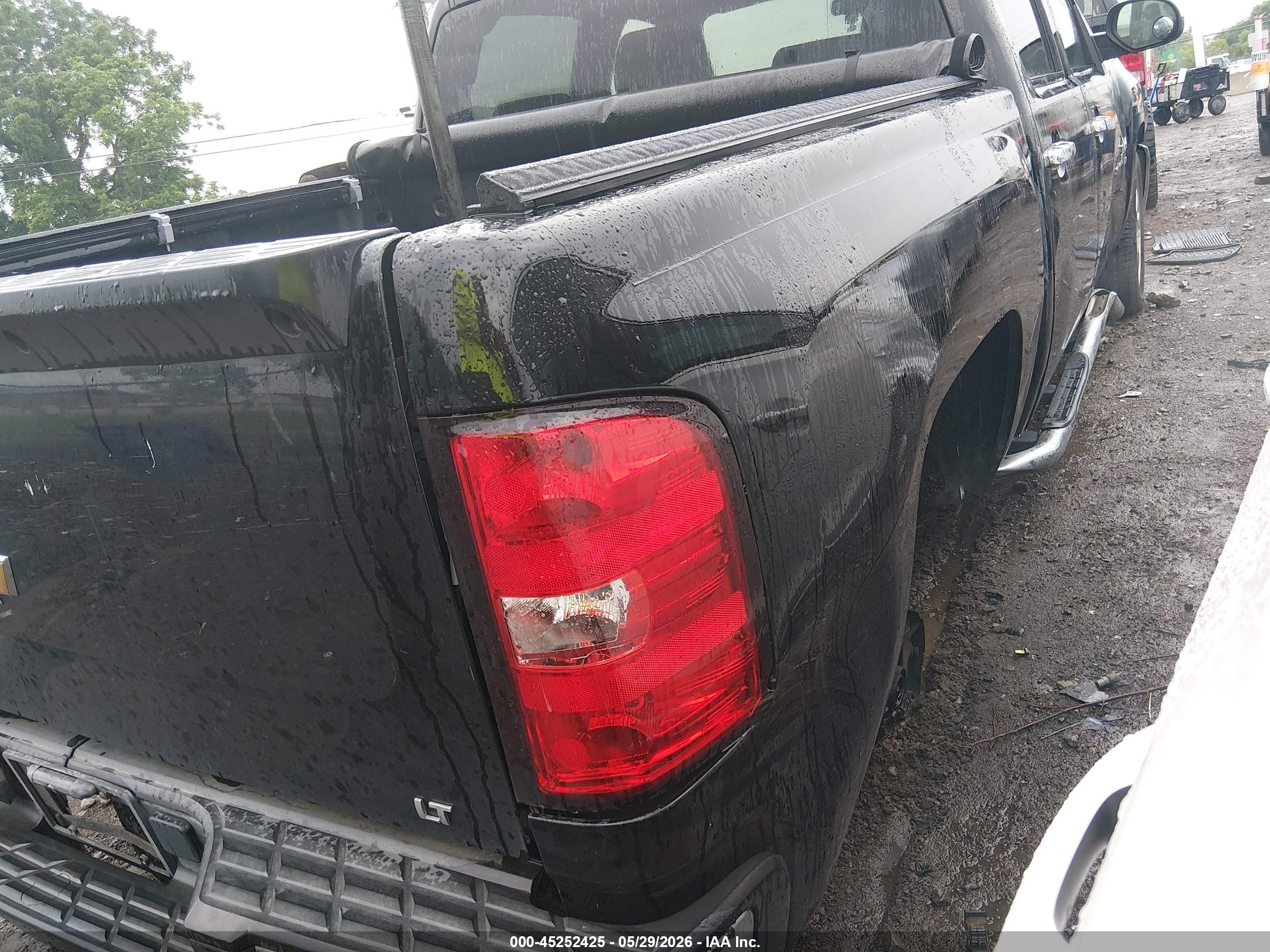 2013 Chevrolet Silverado 1500 Lt Черный vin: 3GCPCSE05DG270983
