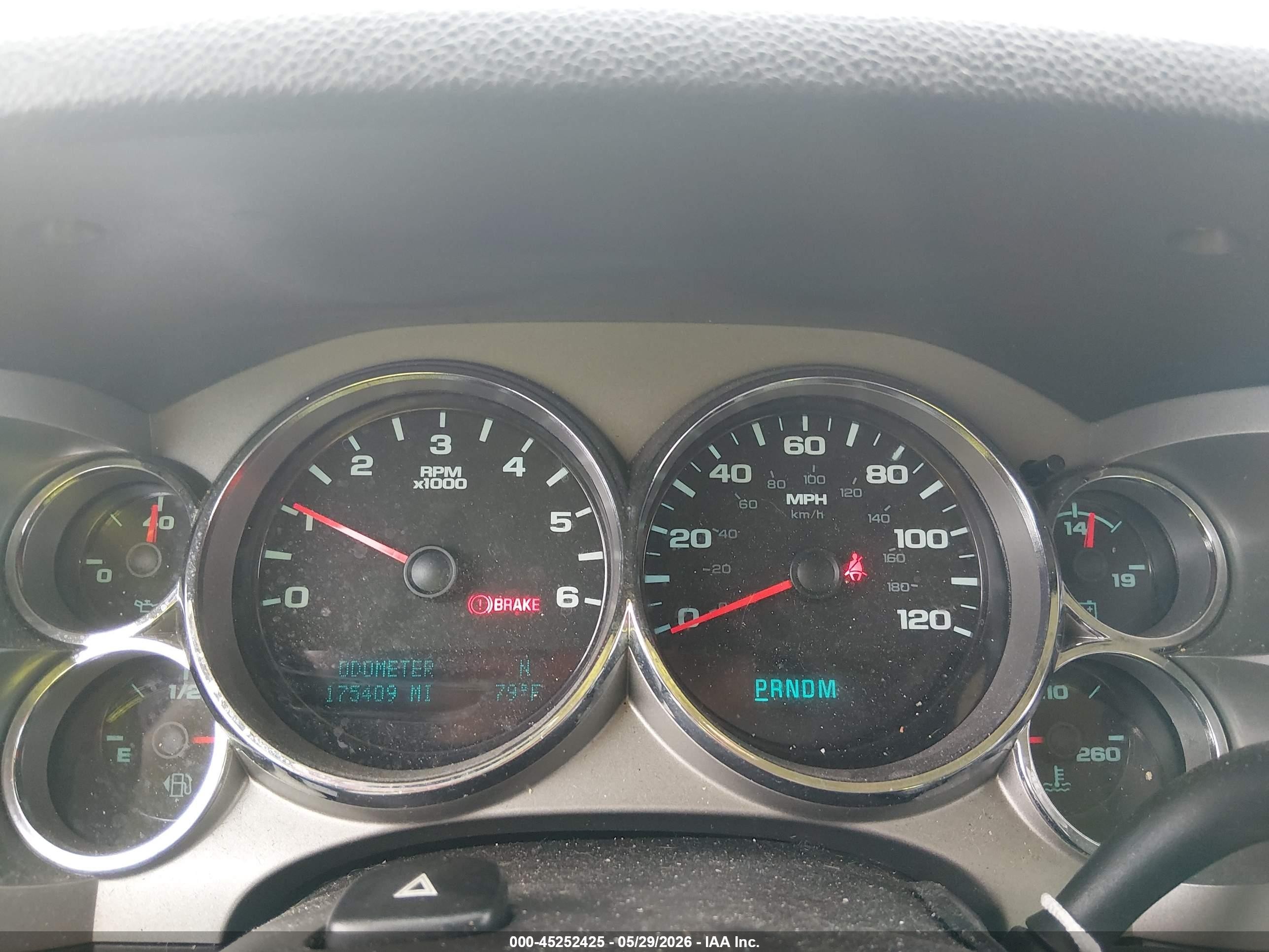 2013 Chevrolet Silverado 1500 Lt Черный vin: 3GCPCSE05DG270983