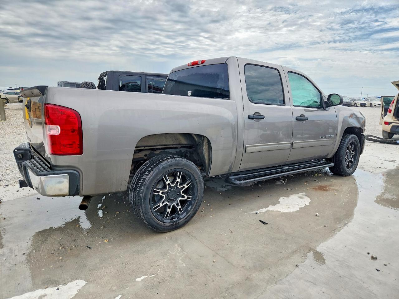 2013 Chevrolet Silverado C1500 Lt Серый vin: 3GCPCSE05DG279926