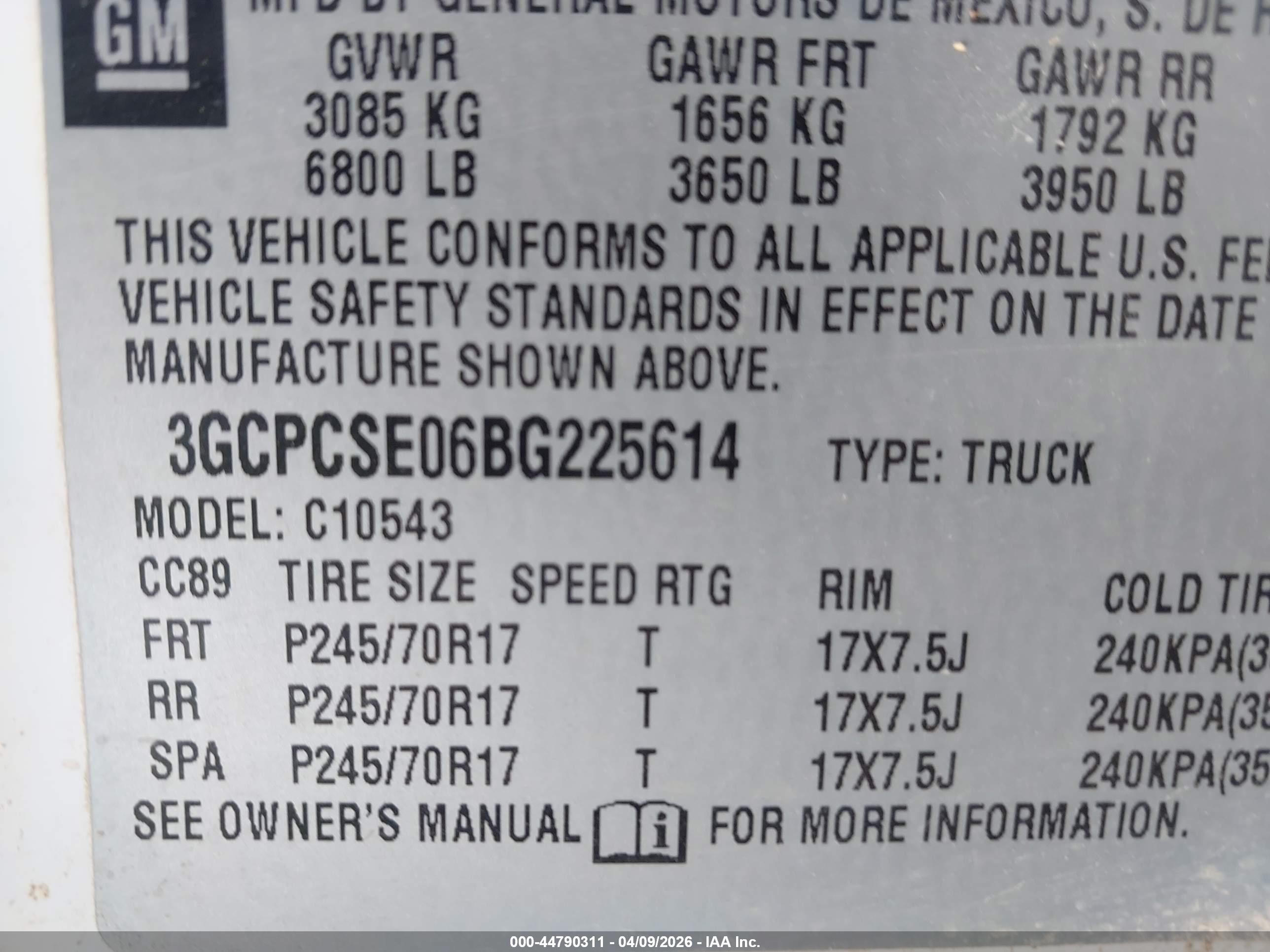 2011 Chevrolet Silverado 1500 Lt White vin: 3GCPCSE06BG225614