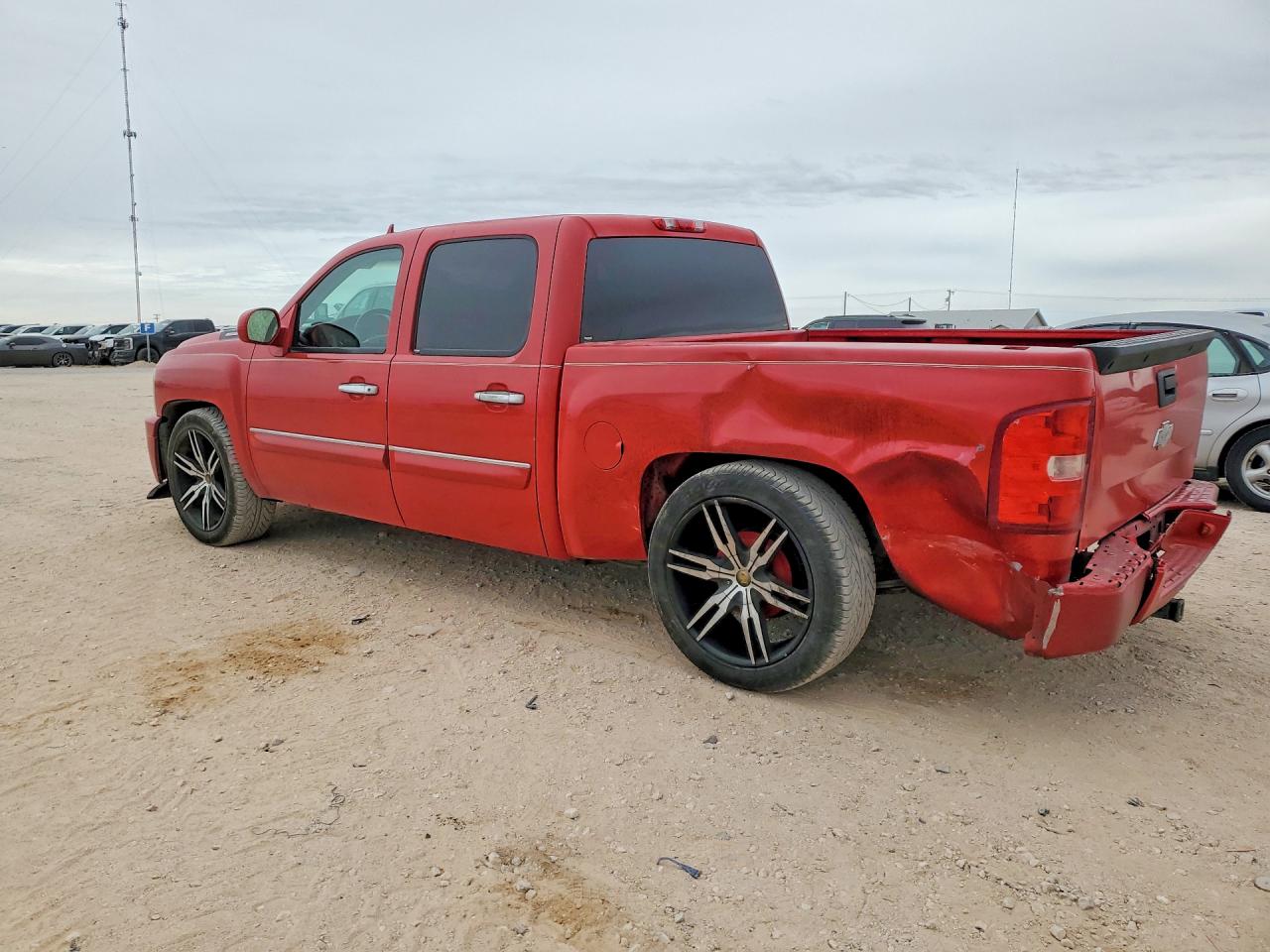 2011 Chevrolet Silverado C1500 Lt Красный vin: 3GCPCSE06BG263988