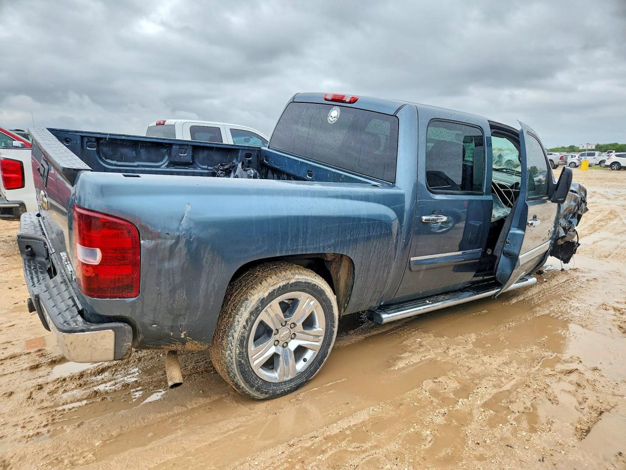 2011 Chevrolet Silverado C1500 Lt Teal vin: 3GCPCSE06BG402078