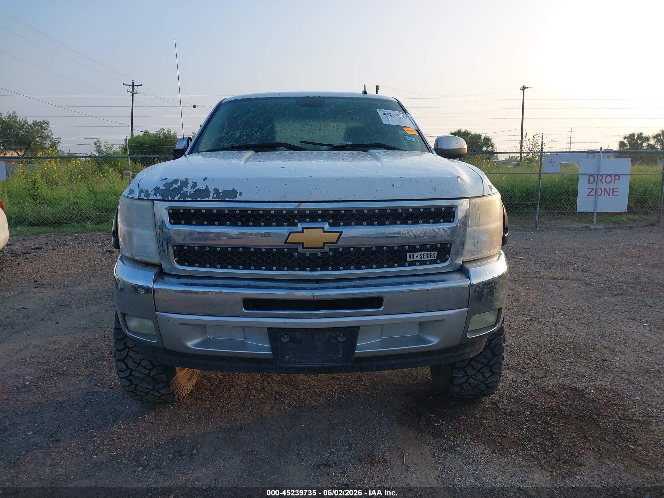 2012 Chevrolet Silverado 1500 Lt Белый vin: 3GCPCSE06CG209351
