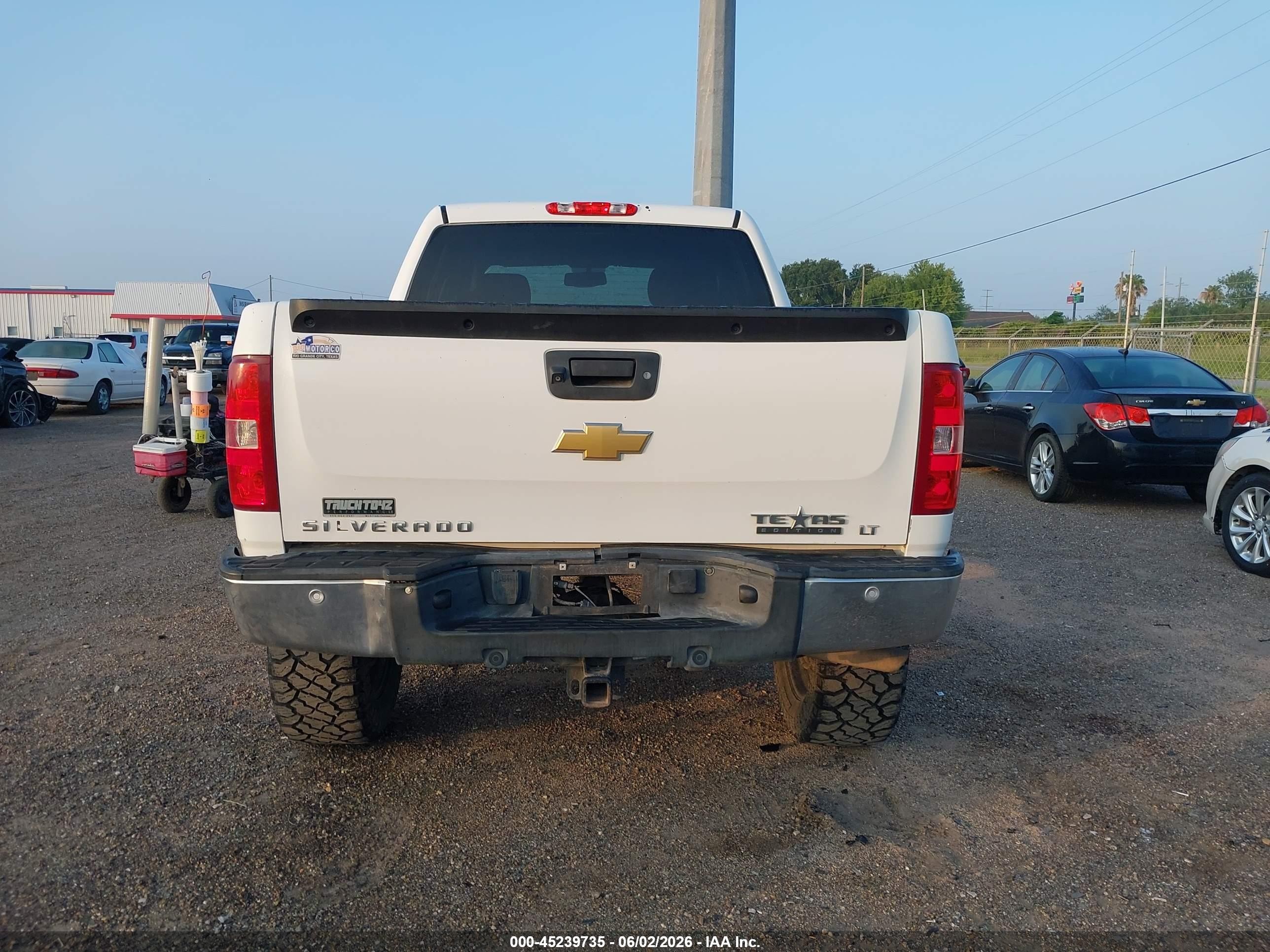 2012 Chevrolet Silverado 1500 Lt Белый vin: 3GCPCSE06CG209351