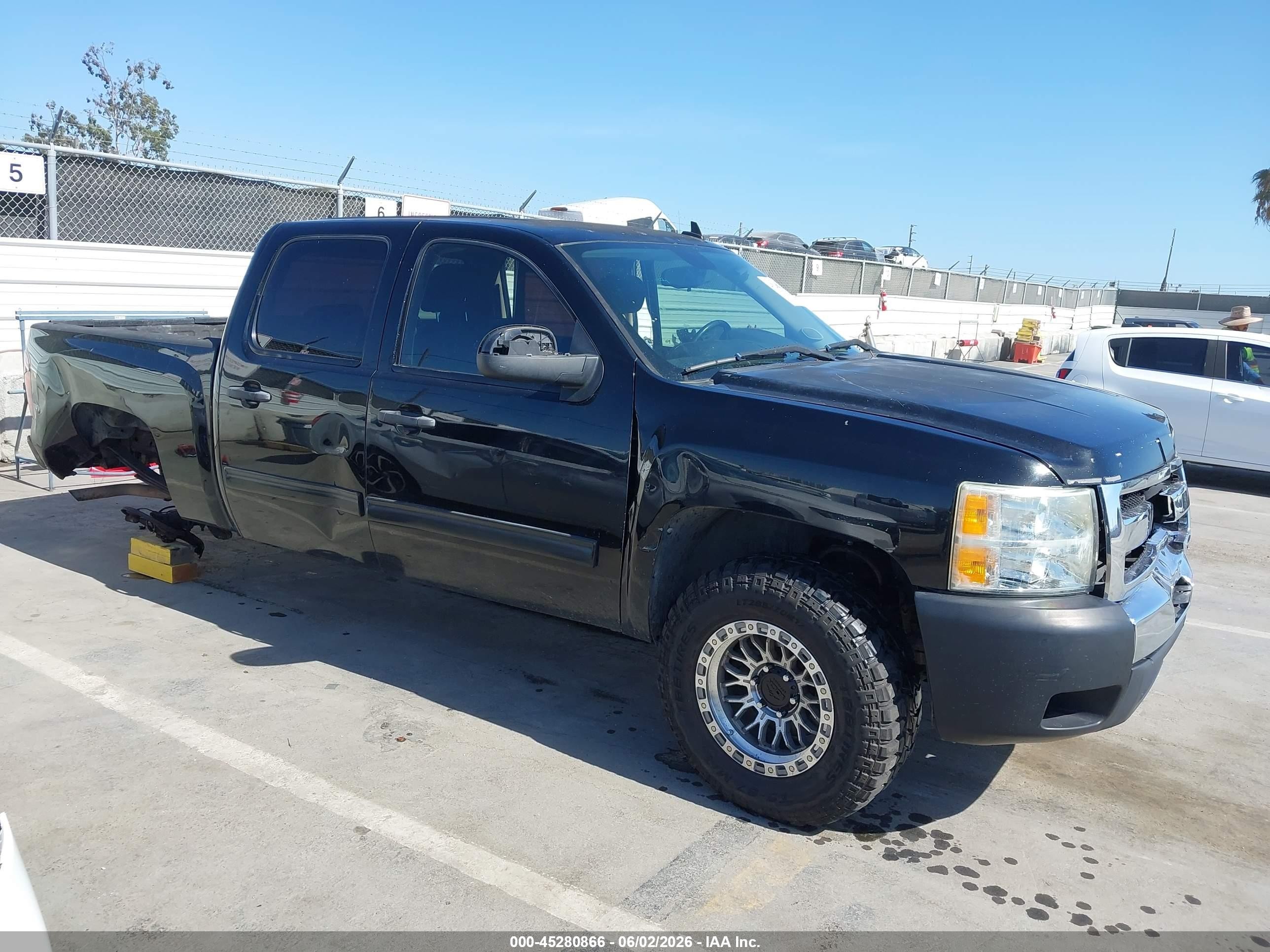 2011 Chevrolet Silverado 1500 Lt Black vin: 3GCPCSE07BG166525